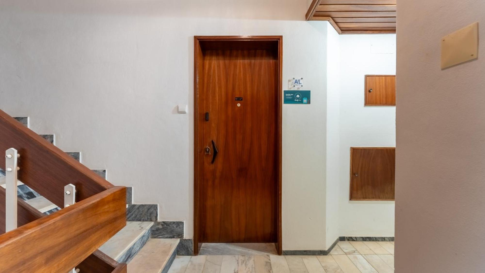 4 Bdr Flat With Balcony In Armacao By Lovelystay Appartement