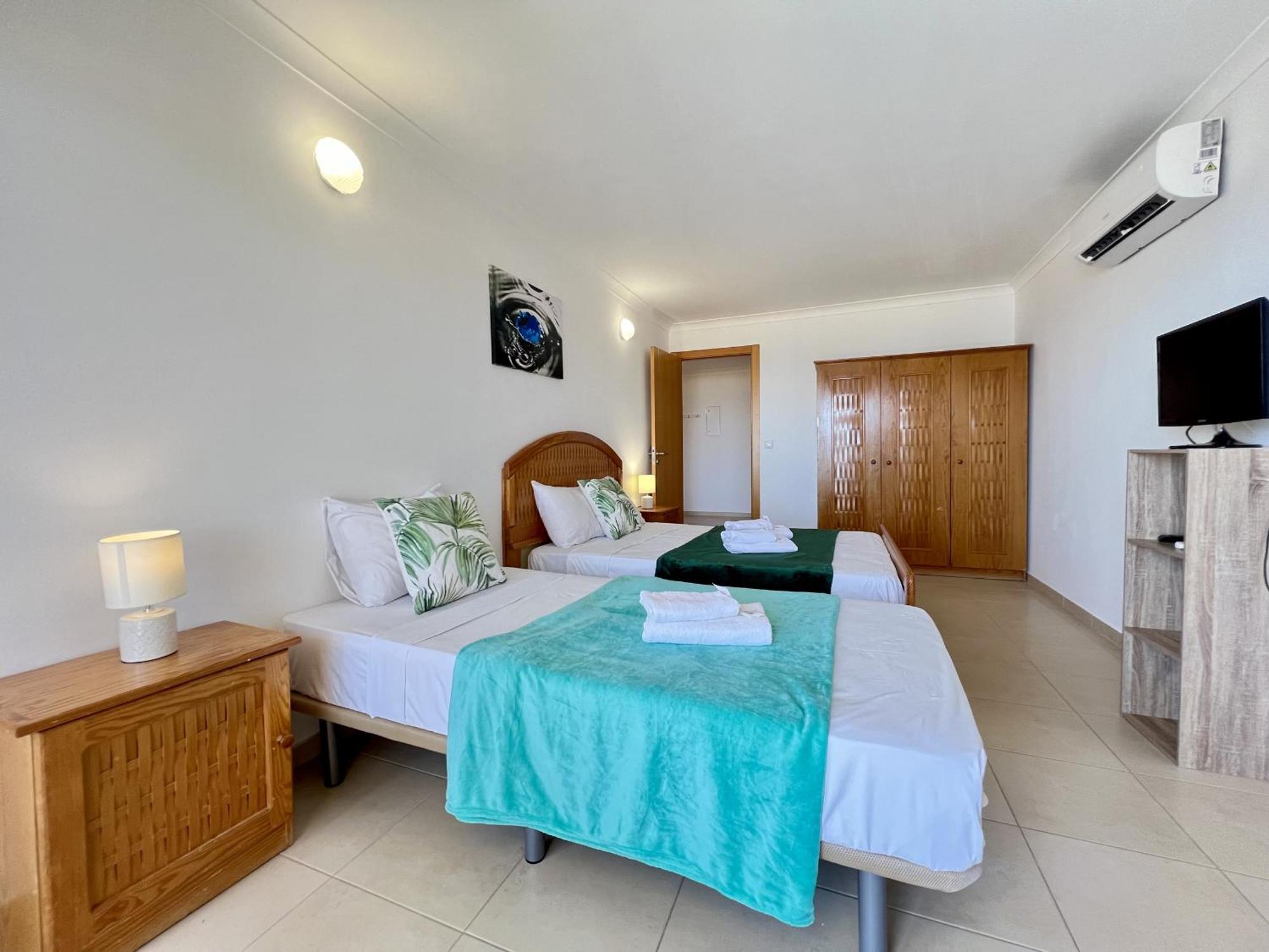 Ocean View 3 By Homing * Monte Gordo