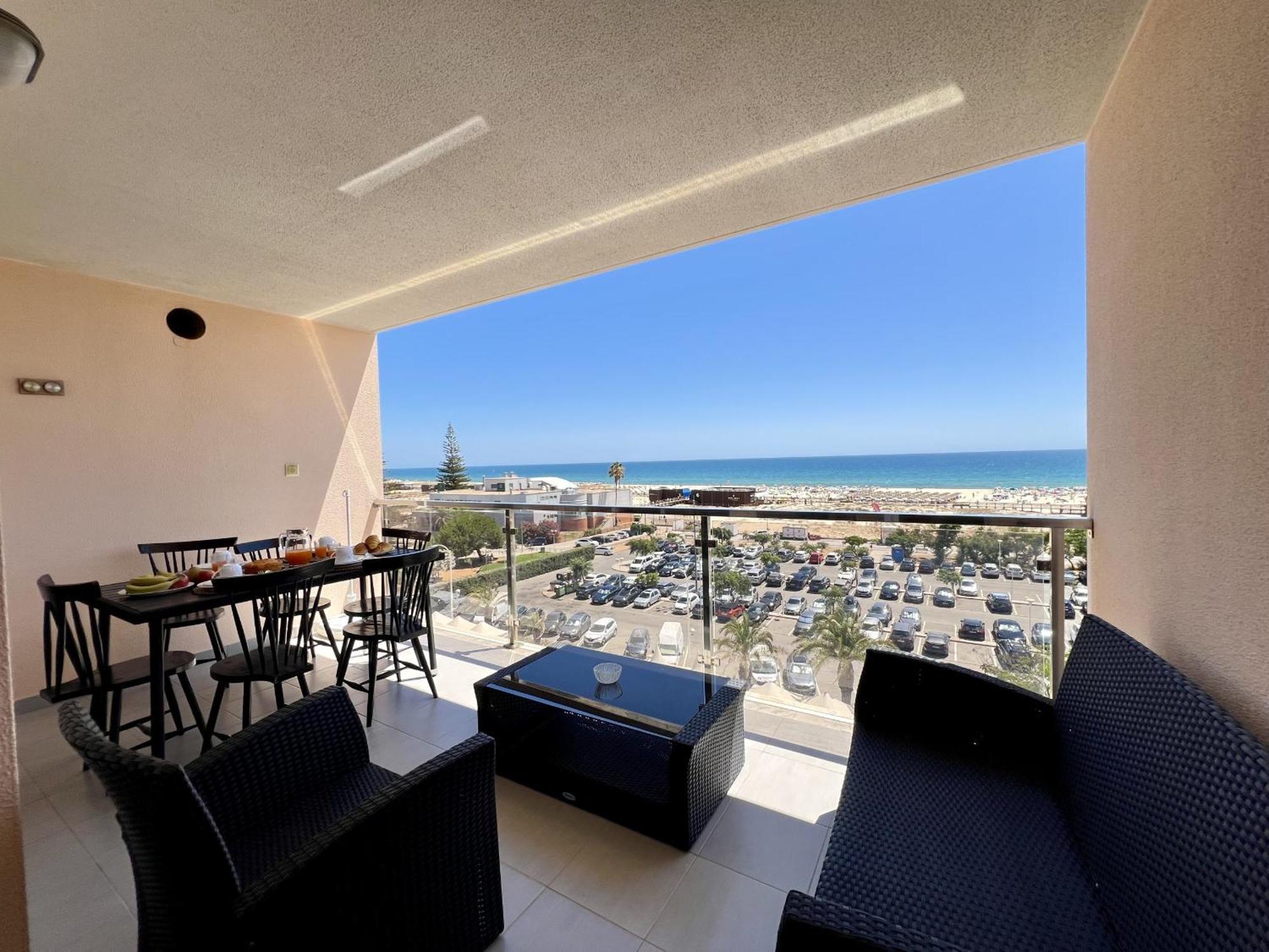 Ocean View 3 By Homing Appartement