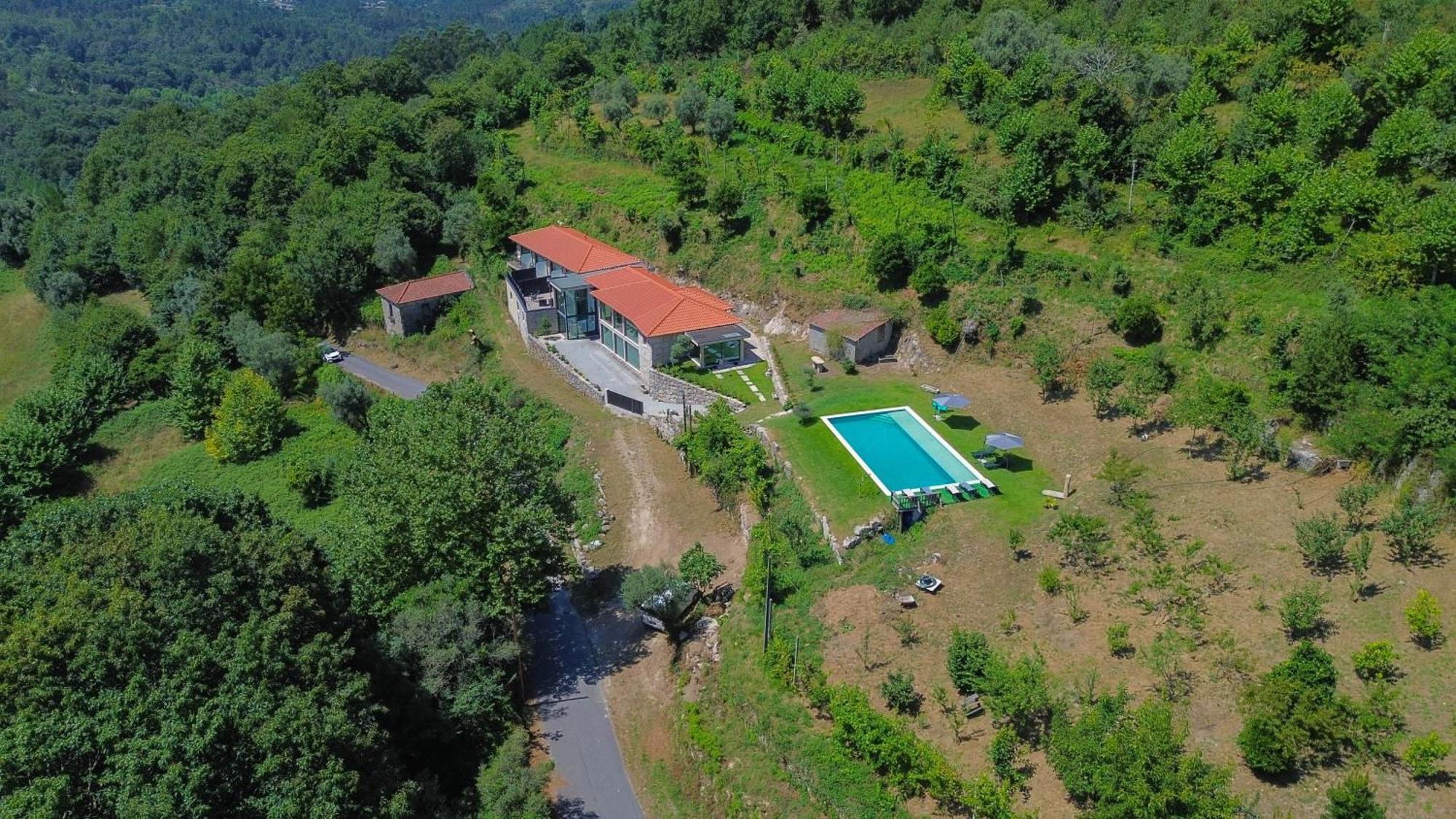 Bed & Breakfast Casa De Barreiros Al Vieira do Minho
