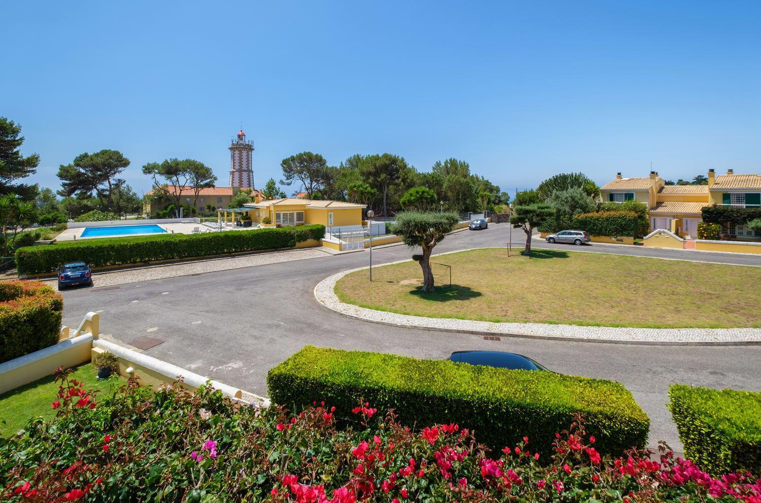 Seafront Unit 2 Villa Cascaes