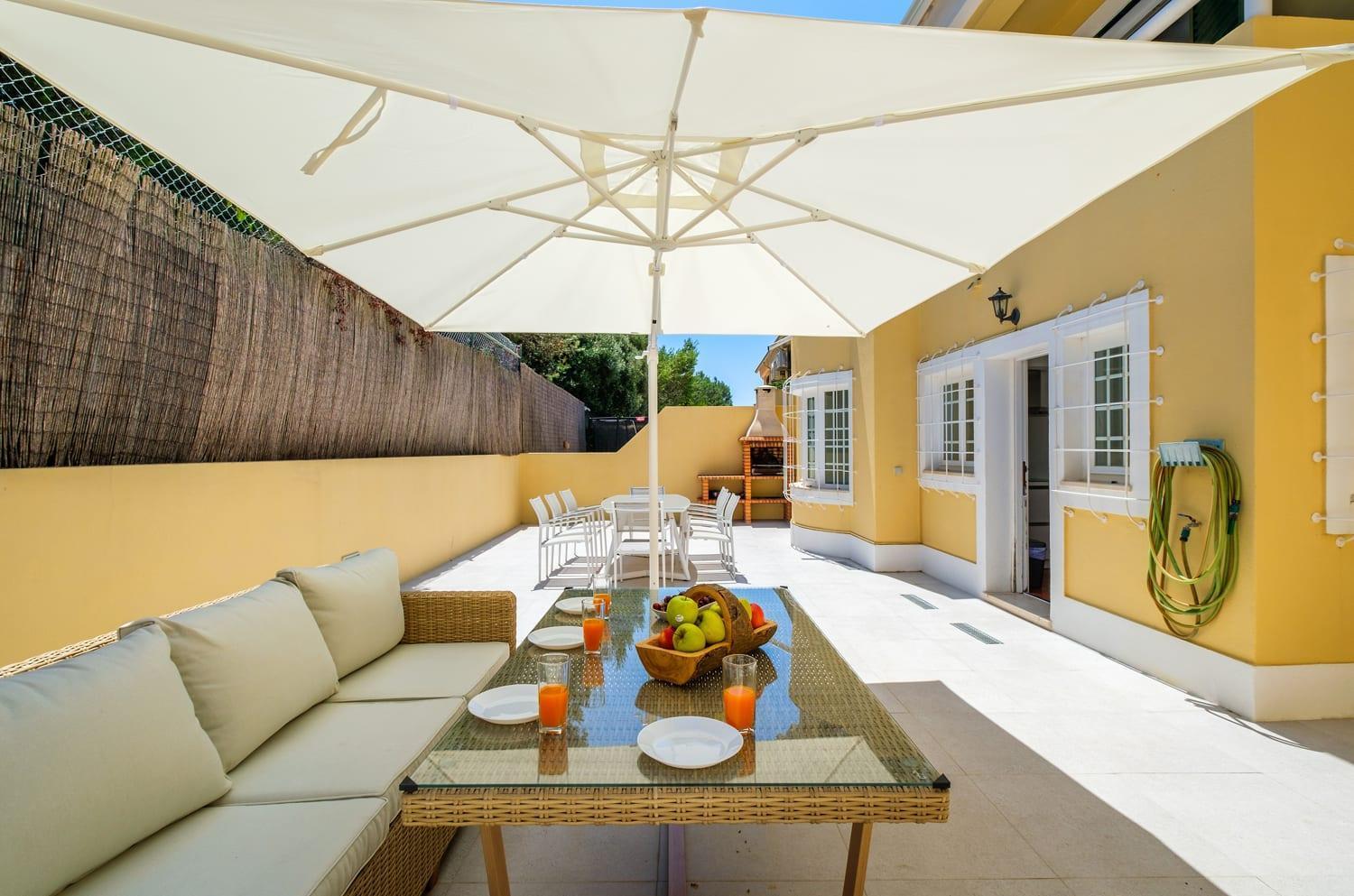 Seafront Unit 2 Villa Cascaes