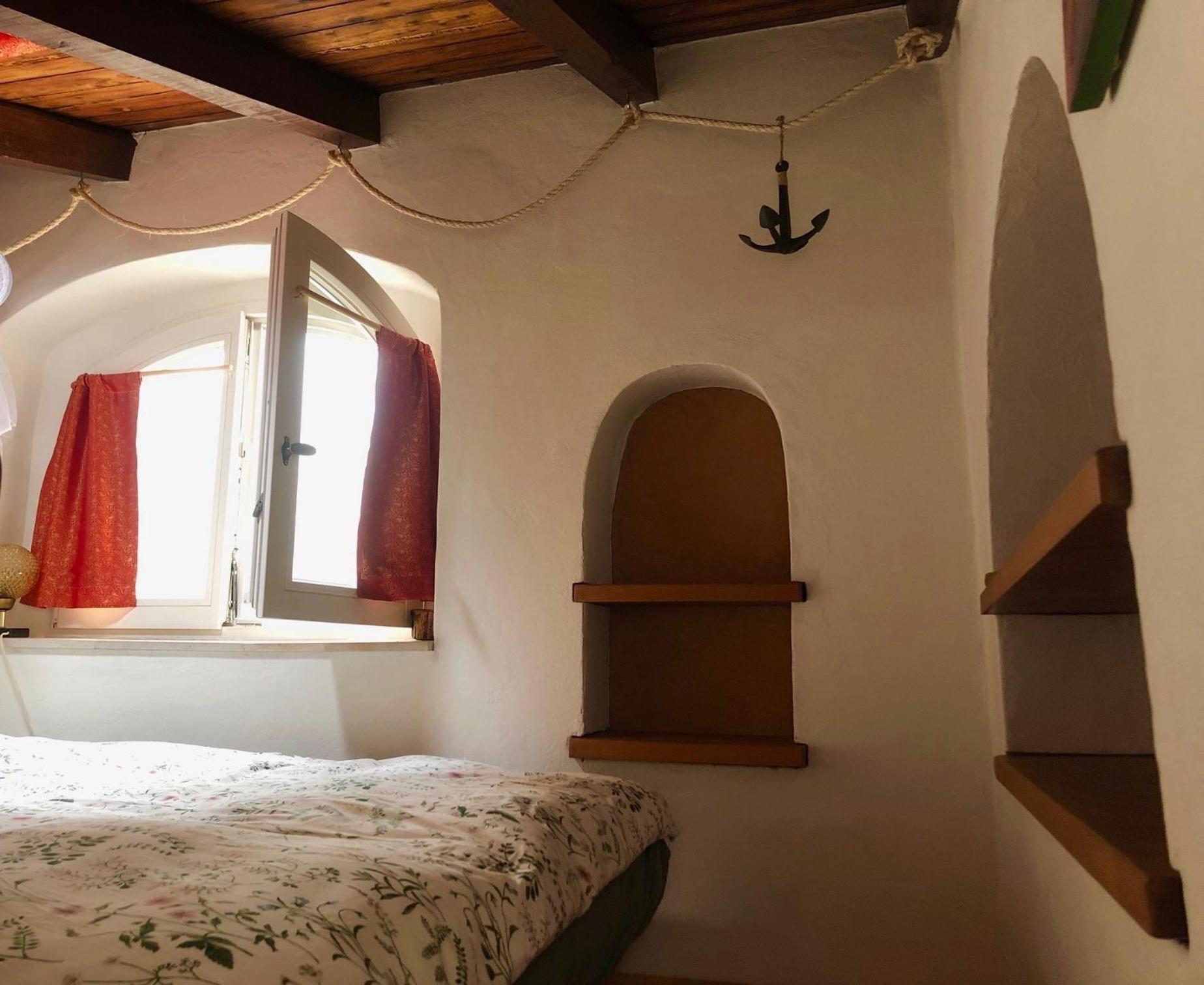 Casa Anneli - Relaxing Under The Olive Tree