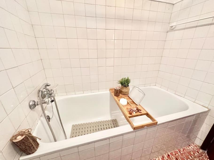 Cozy 2br In By Soulplaces *