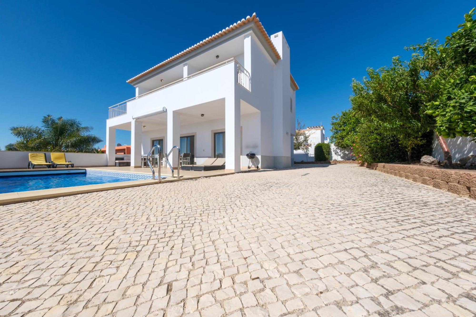 Ofelia 46 By Destination Algarve Villa