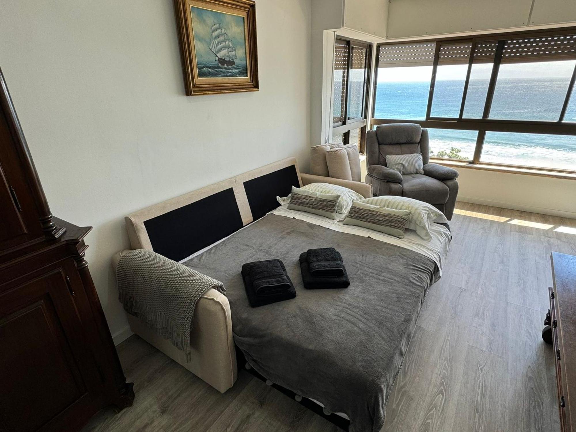 Beachfront Amazing Location - 19th Hole Apartamento