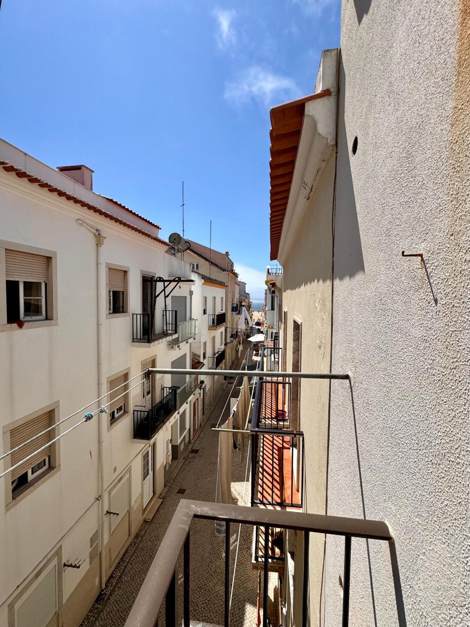 Salty Apartment Nazare