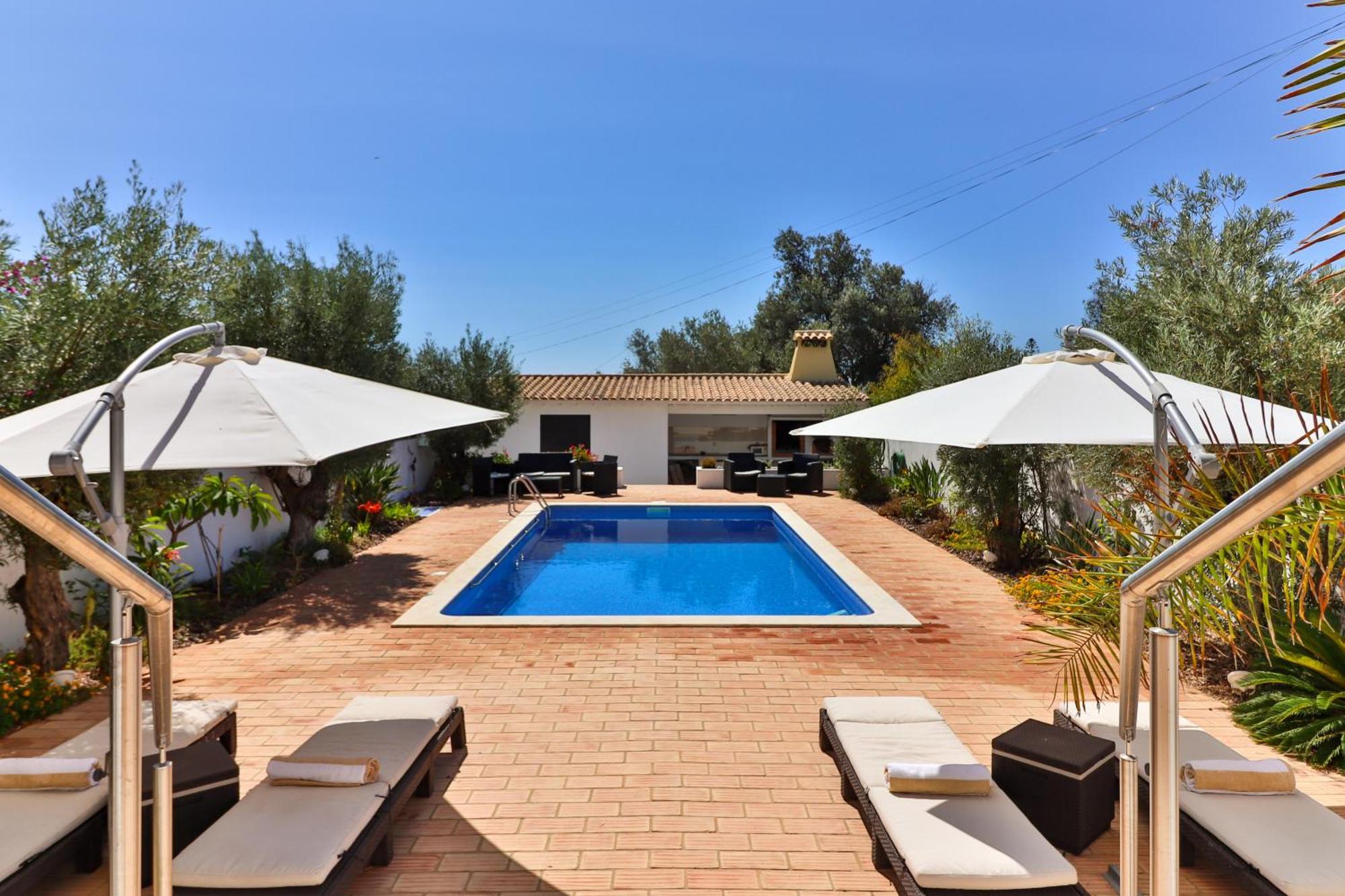 102 T Guest house Fuzeta