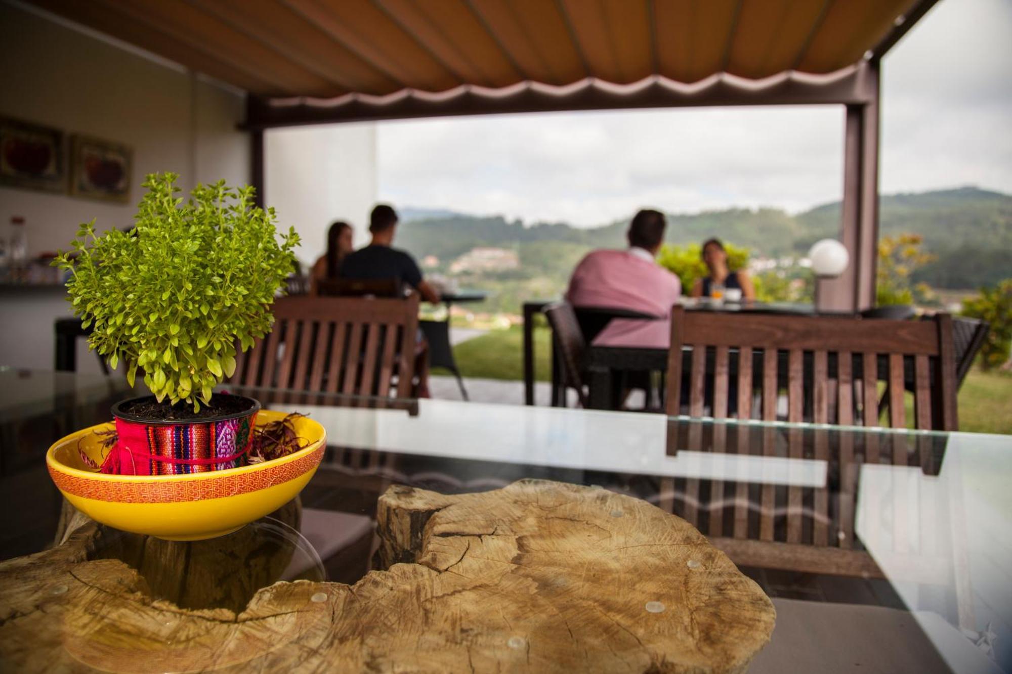 Farm stay Quinta Da Mouta *