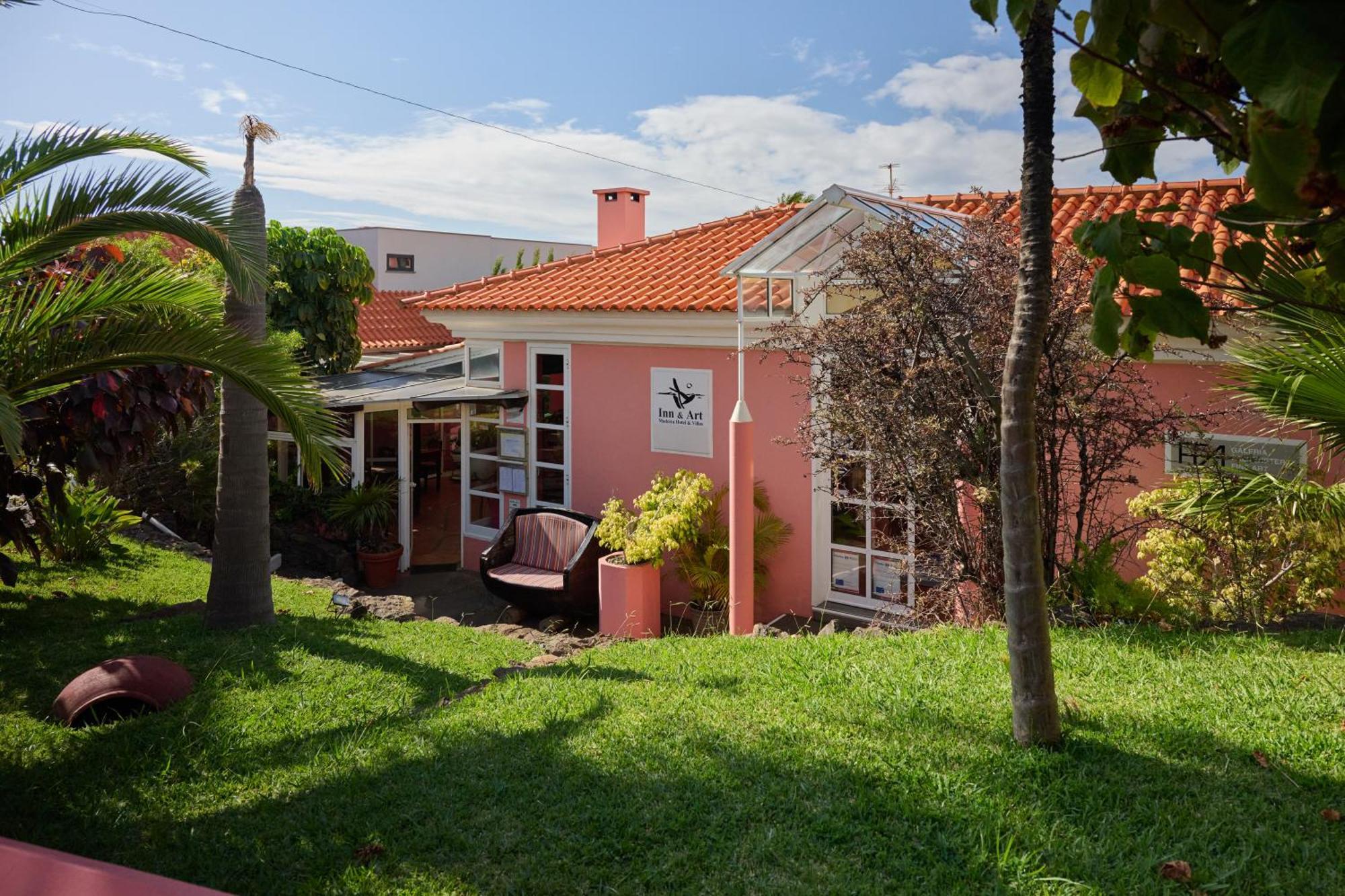 Inn & Art Madeira 3*