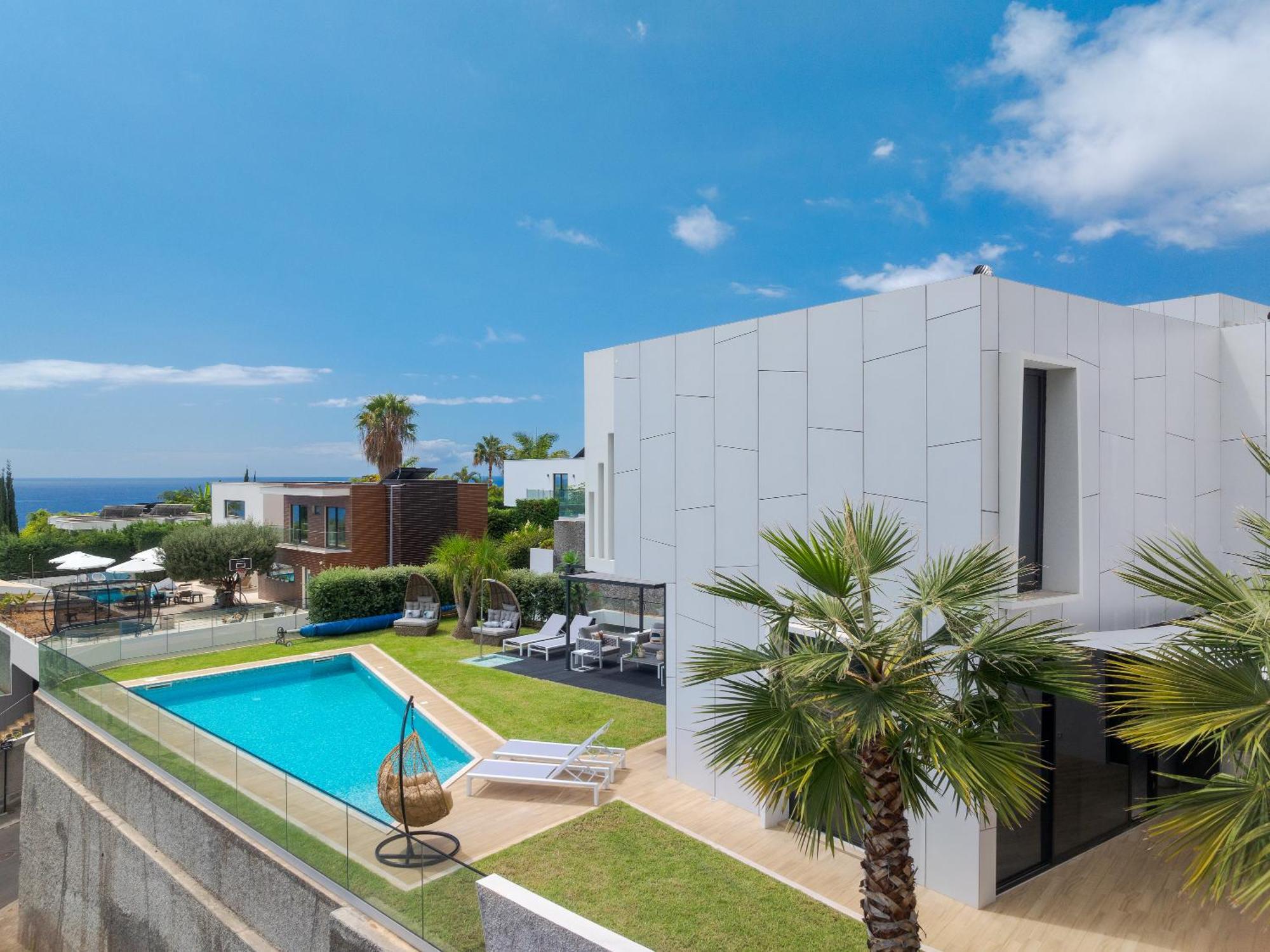Luxury Diamond House By Madeira * Funchal (Madeira)