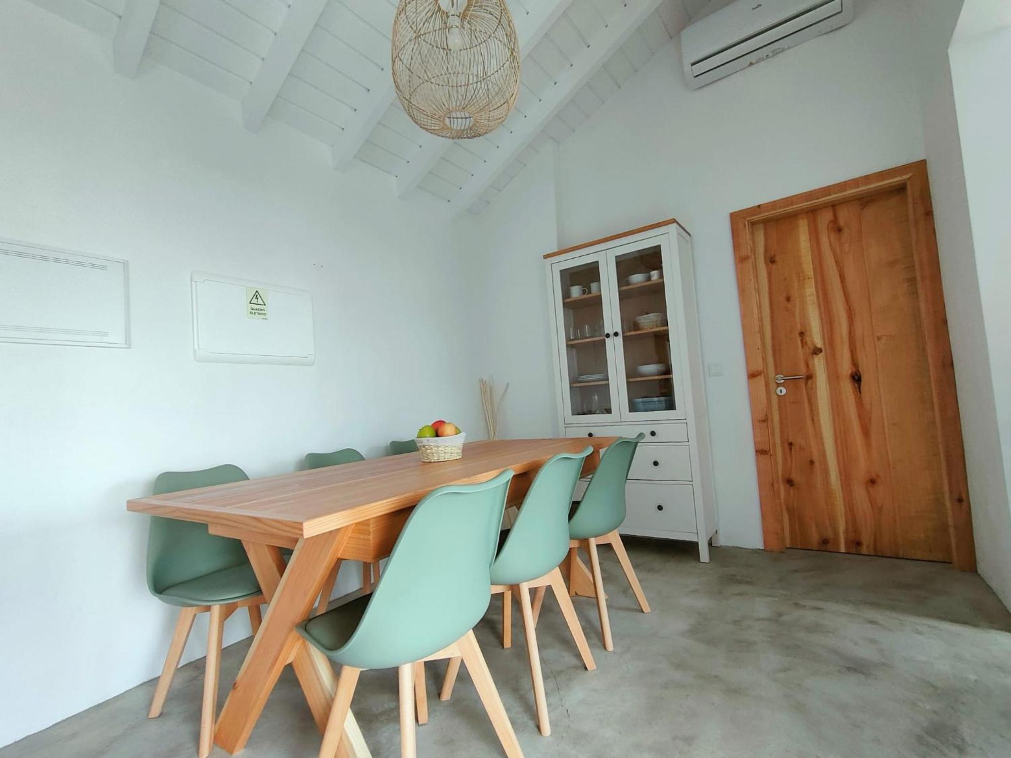 Casa Dos Castanheiros - The White Holiday home *