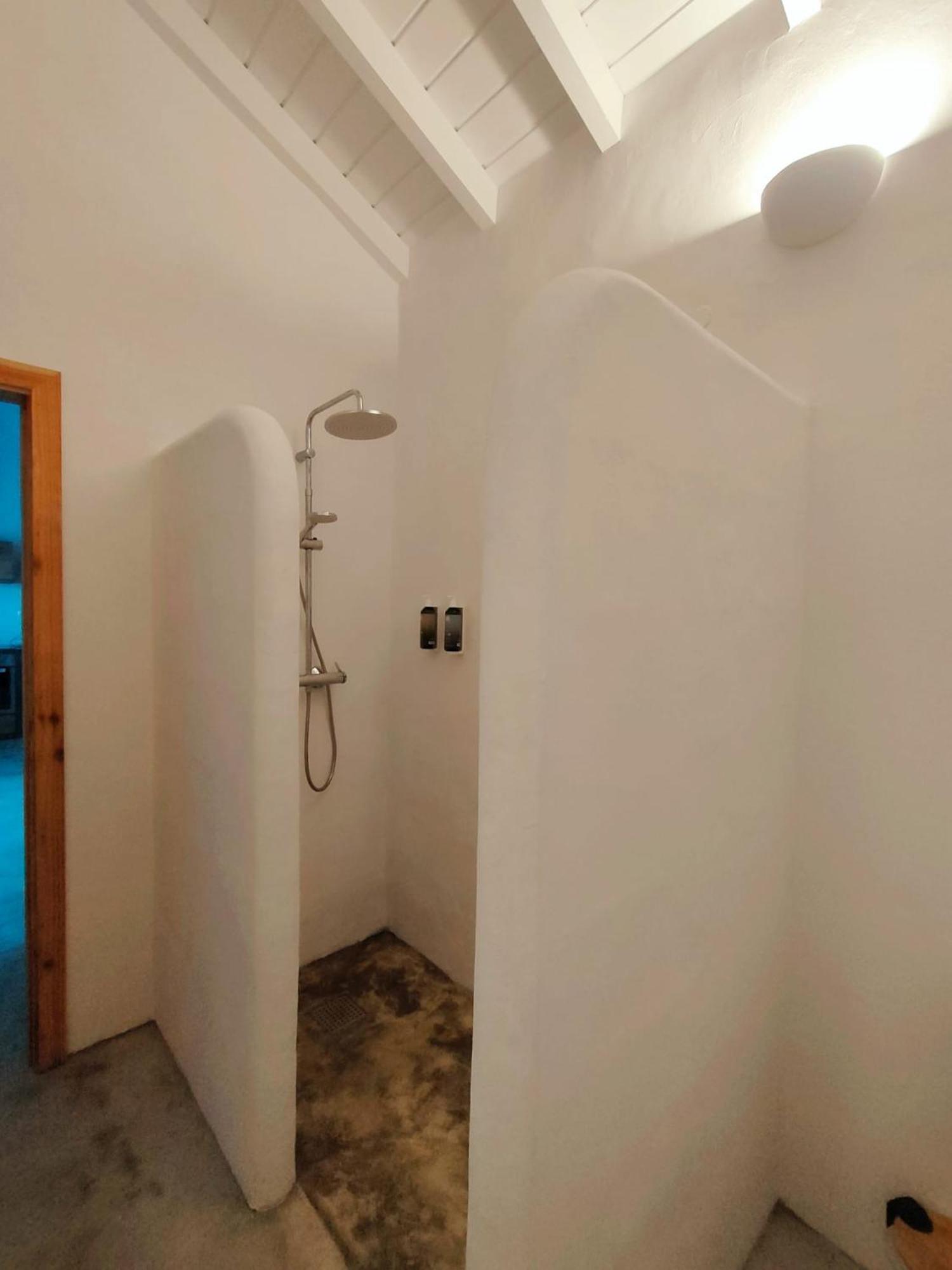 Holiday home Casa Dos Castanheiros - The White Canto da Areia