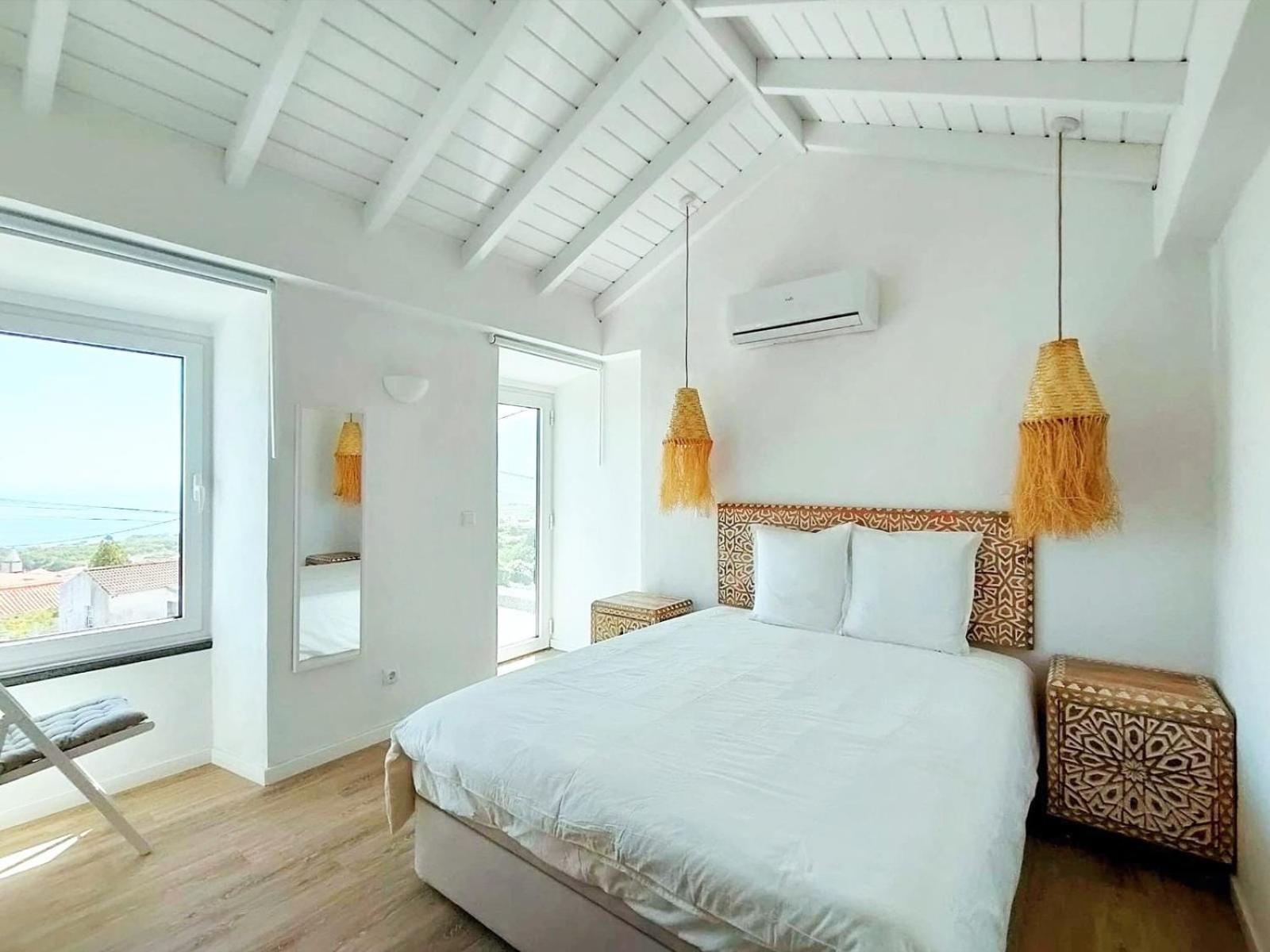 Casa Dos Castanheiros - The White *
