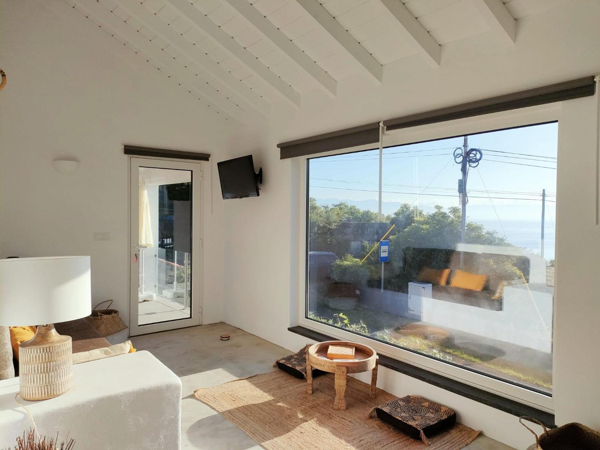 Casa Dos Castanheiros - The White Holiday home *