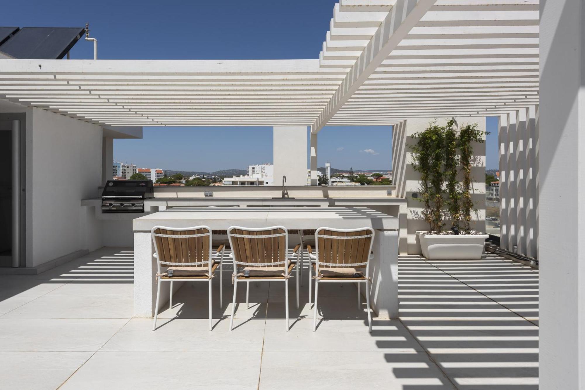 Terracos De -luxury Duplex Penthouse 3br View, 50m From Apartment *