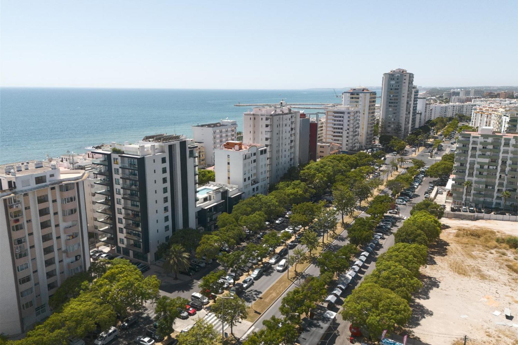 Terracos De -luxury Duplex Penthouse 3br View, 50m From Apartment Quarteira
