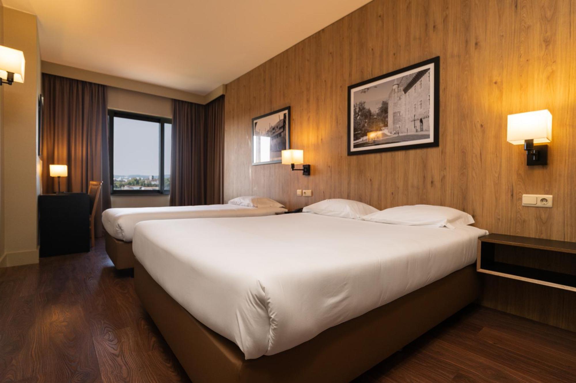 Hotel Fundador 3*