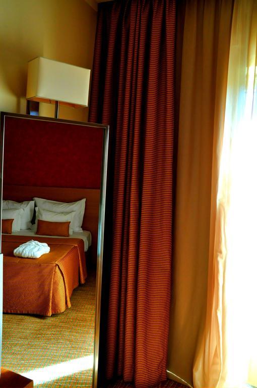 Lusitania Congress & 4* Guarda