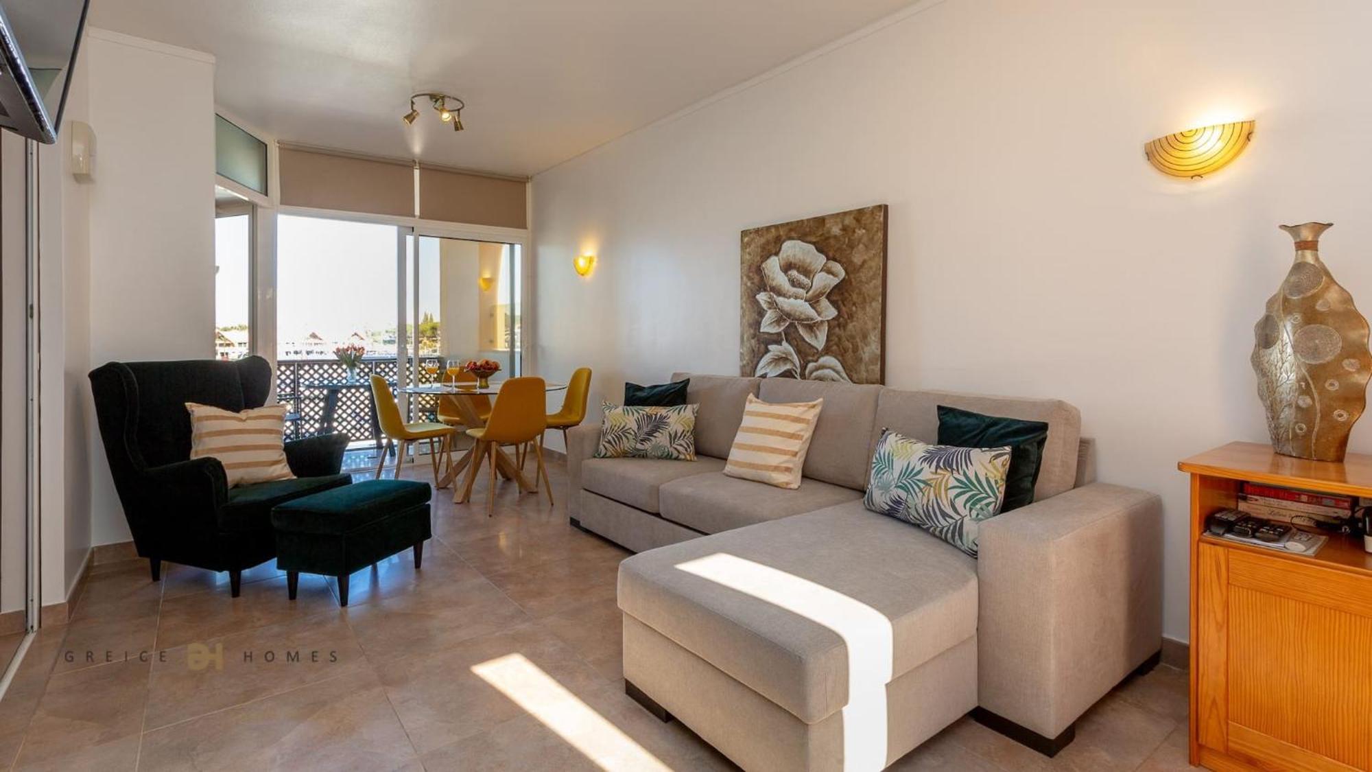 Greice Homes One Bedroom Marina Apartment *