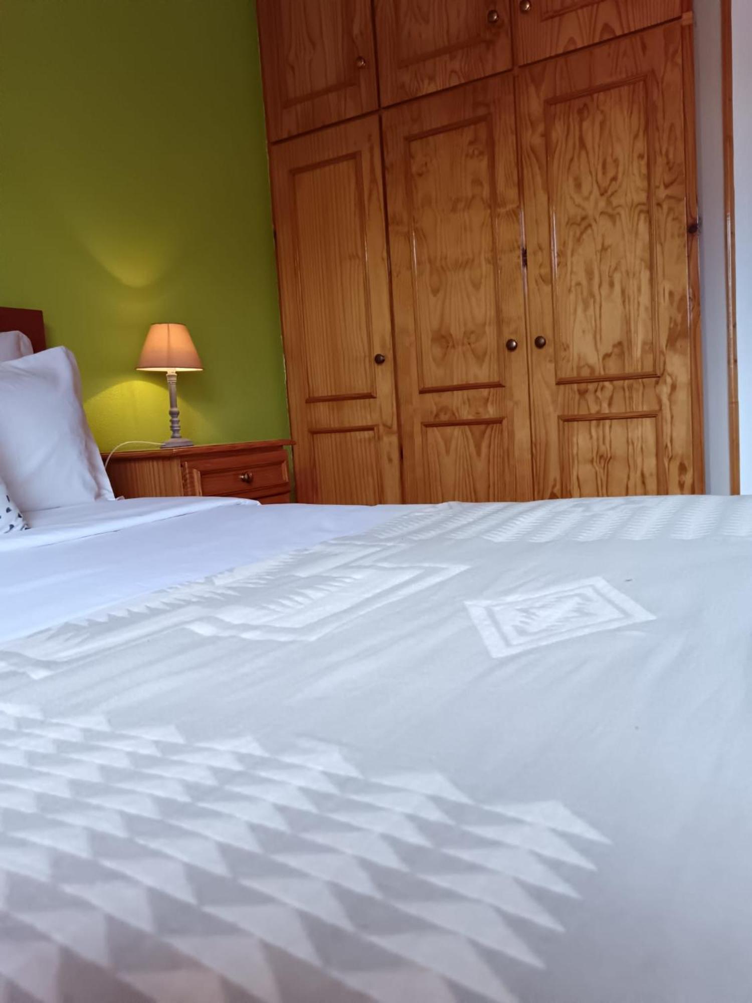 Homestay Casa - Peceful Mountain Retreat In Calheta *