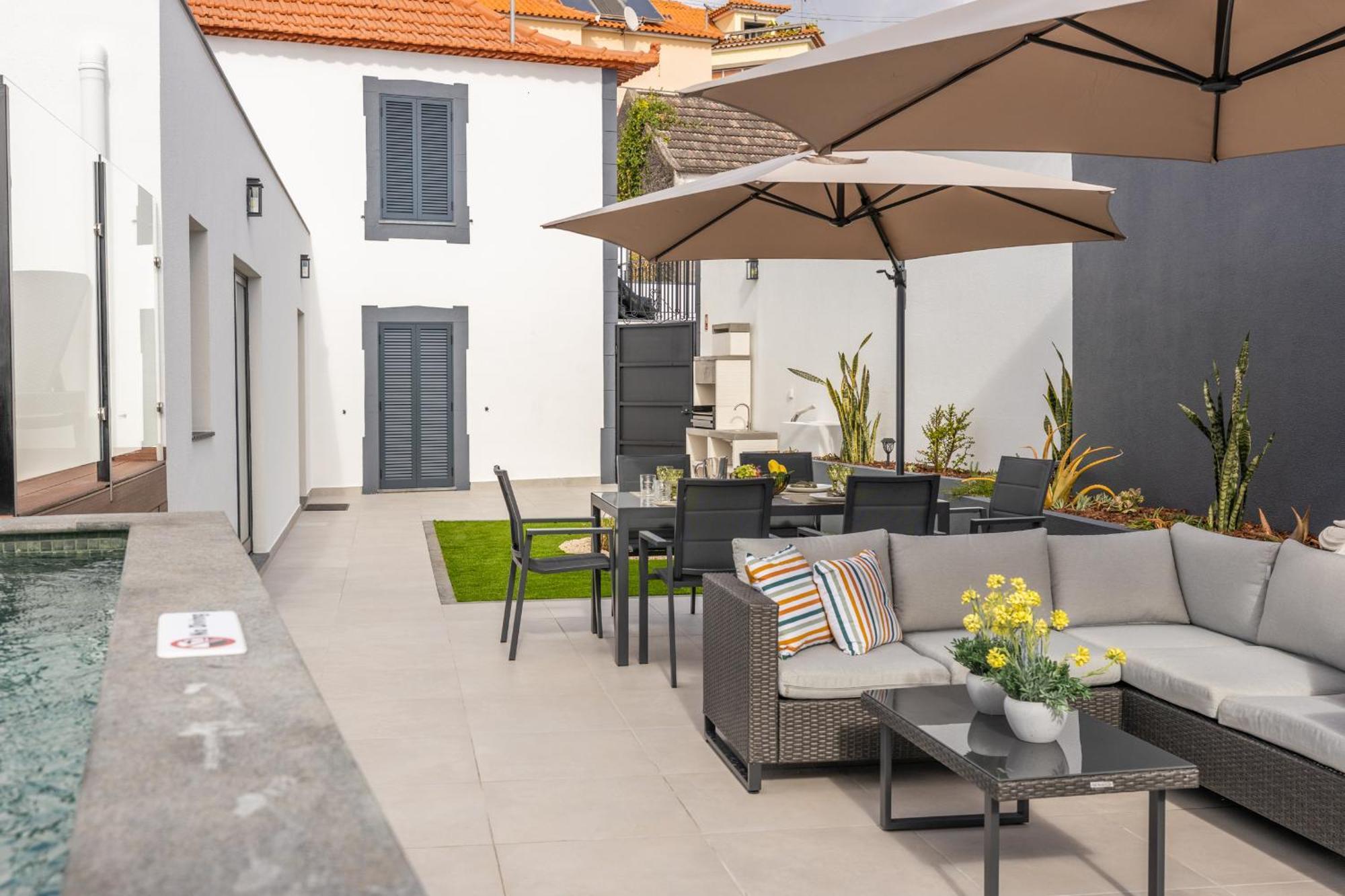 Vila Sun House - B Holiday home