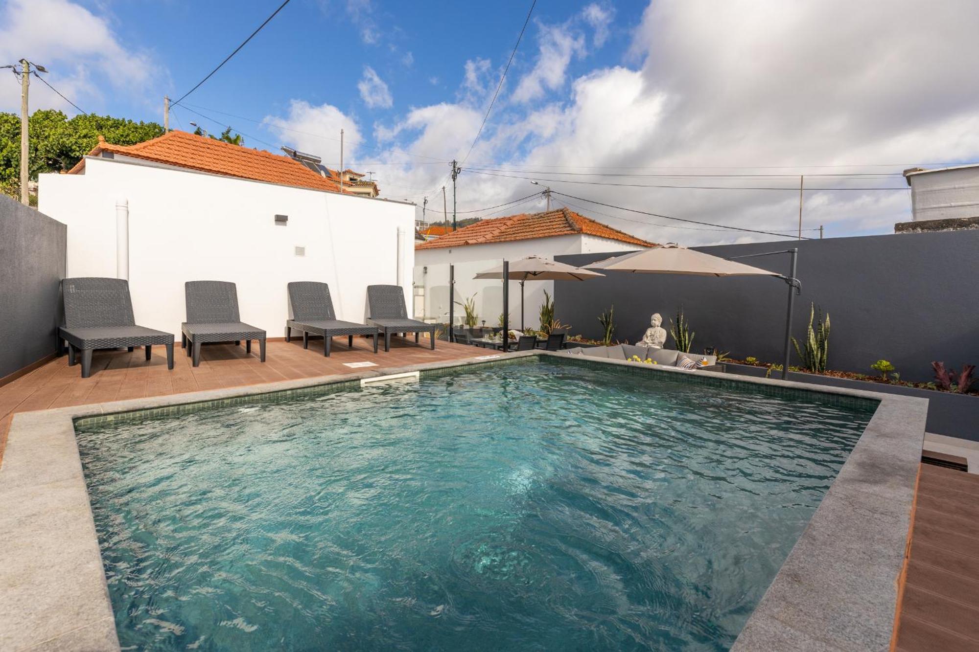 Holiday home Vila Sun House - B