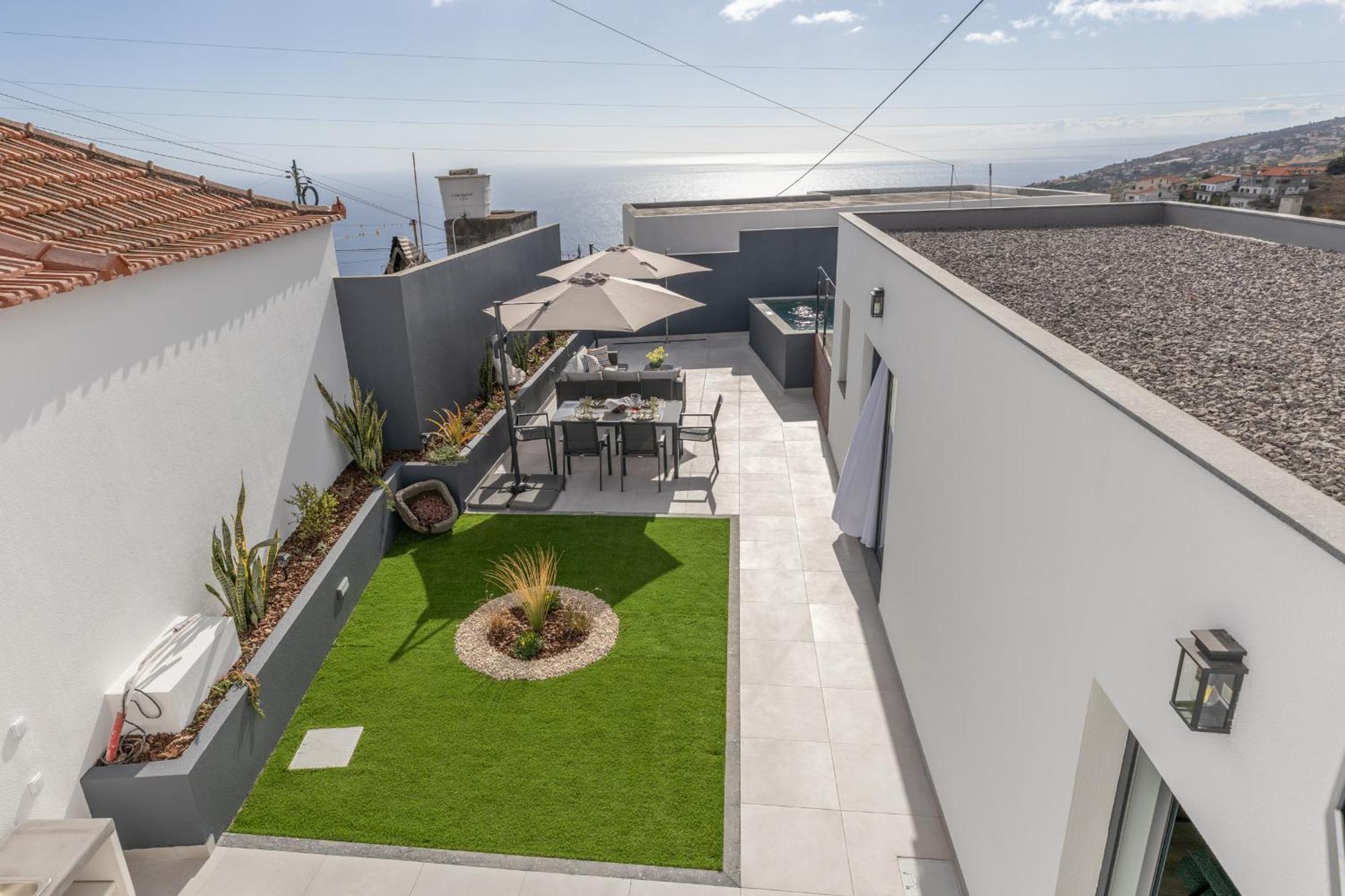 Vila Sun House - B Holiday home