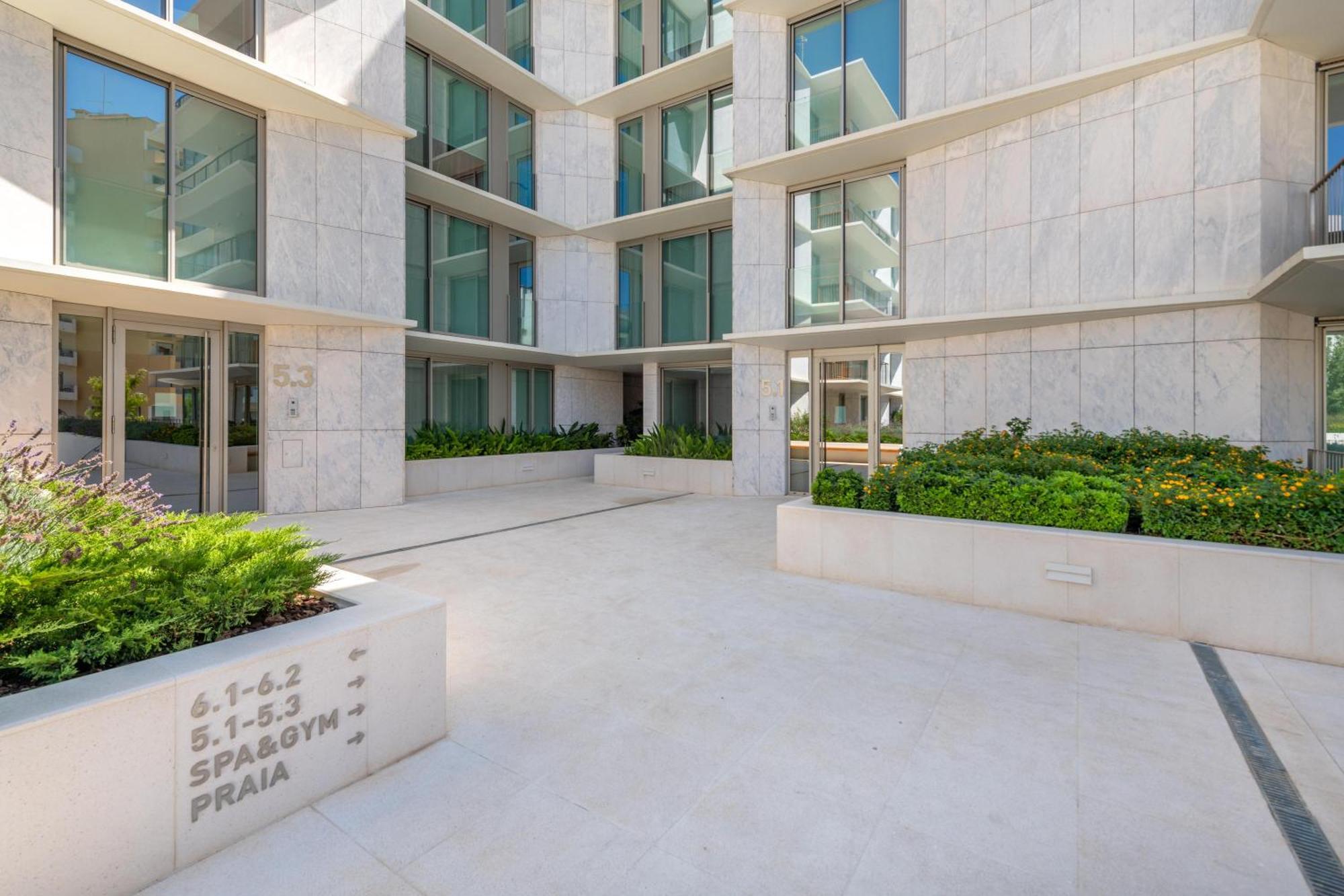 Cond Bayline & Retreat - Linguado By Bedzy Apartment
