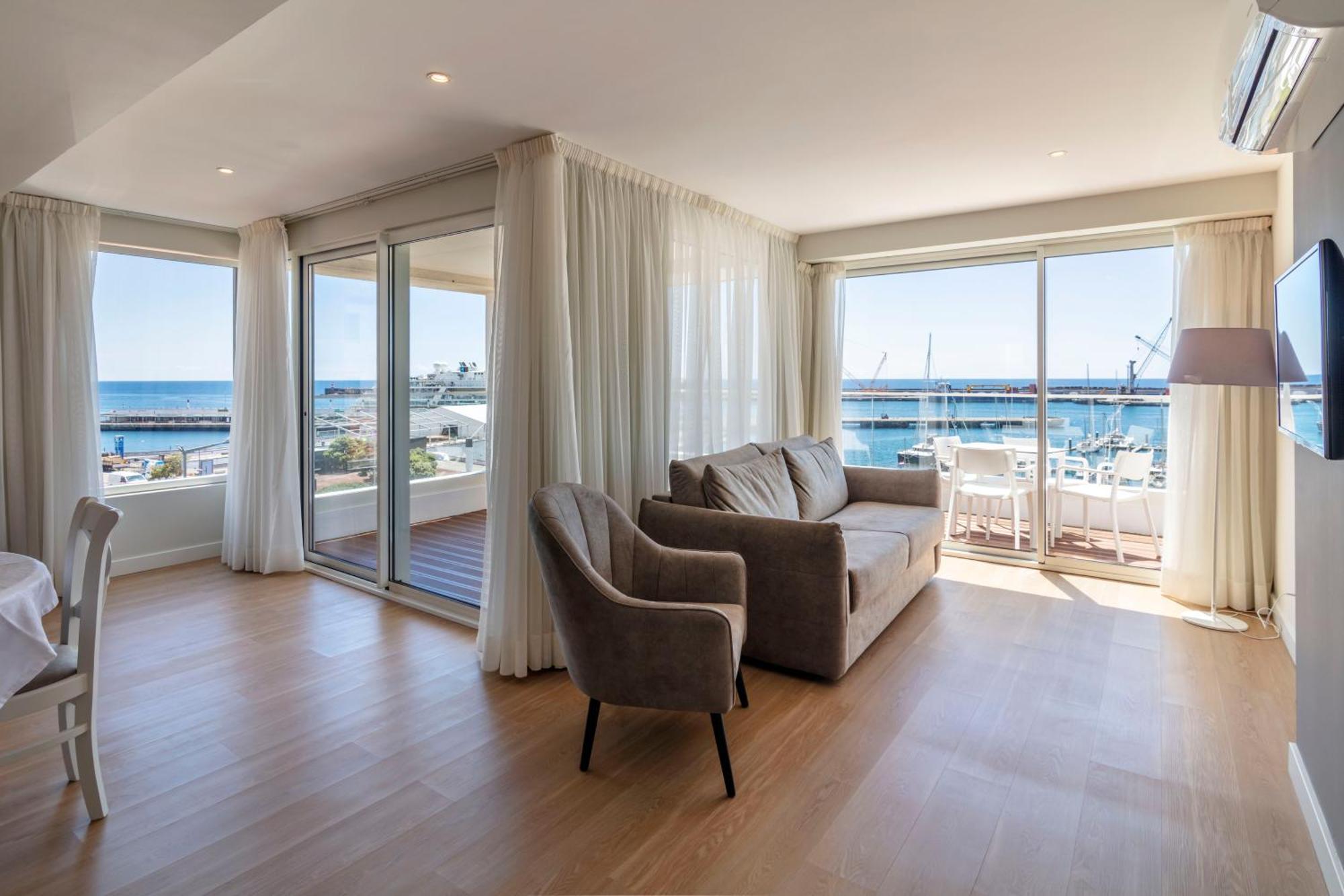 Gaivota Azores 4*