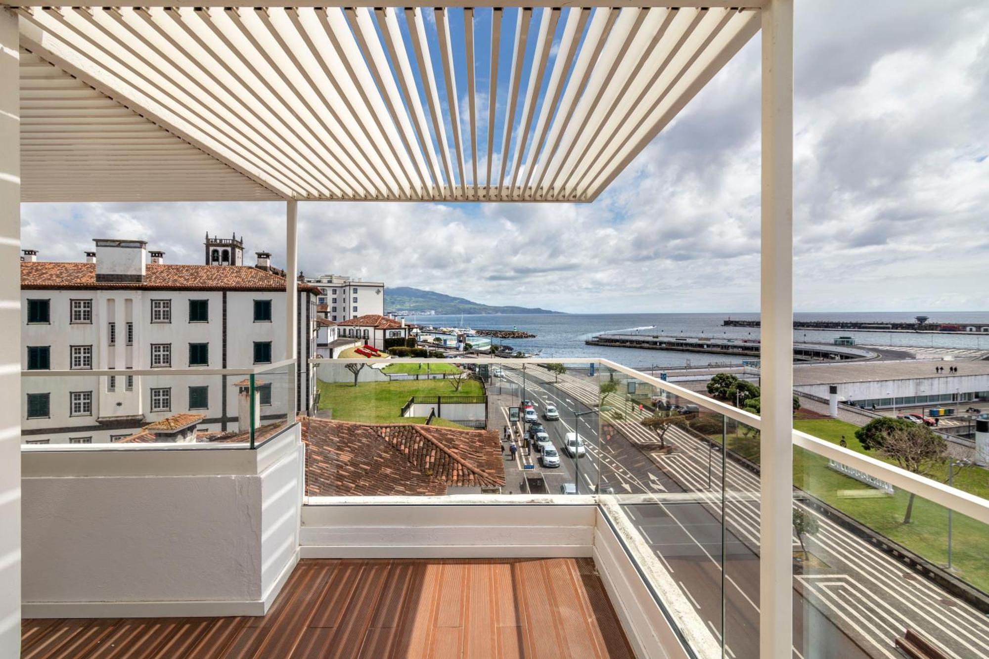 Gaivota Azores 4*