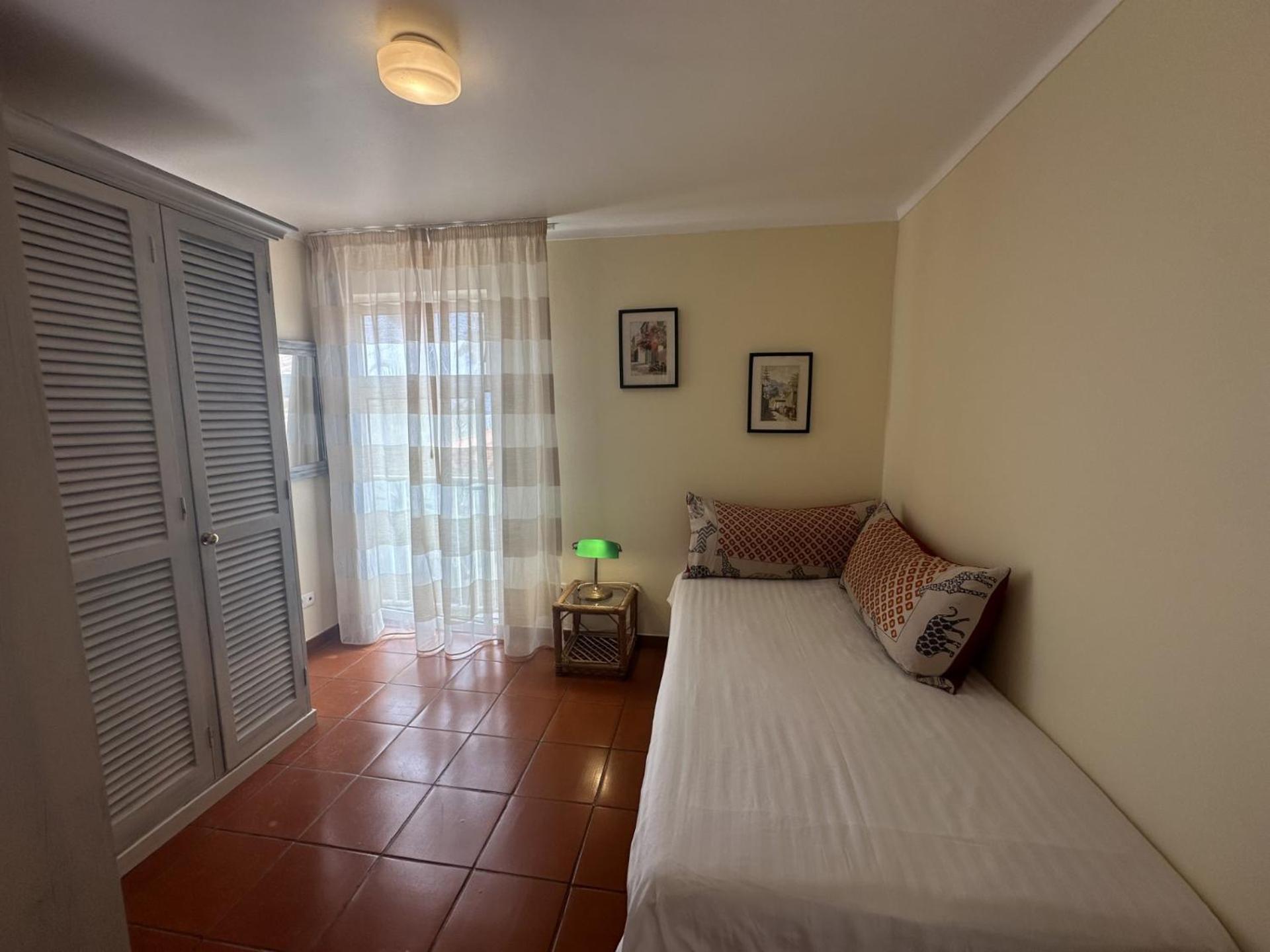 & Art Madeira Inn 3*