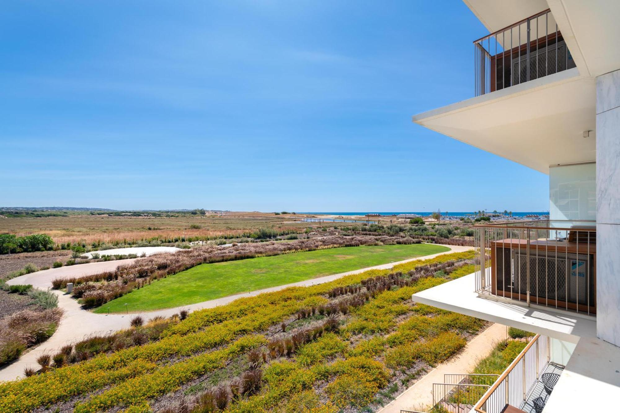 Apartment Cond Bayline - T2 - - Pool - Gym - Wifi - Nemo - By Bedzy Armacao de Pera