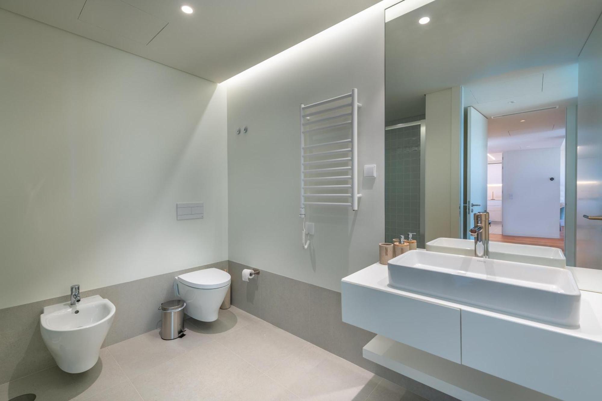 Apartment Cond Bayline - T2 - - Pool - Gym - Wifi - Nemo - By Bedzy *