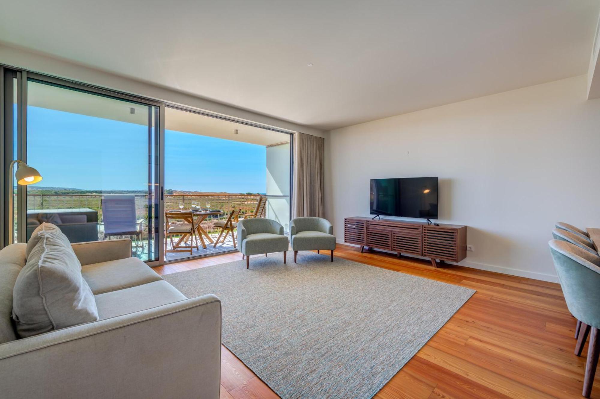 Apartment Cond Bayline - T2 - - Pool - Gym - Wifi - Nemo - By Bedzy *