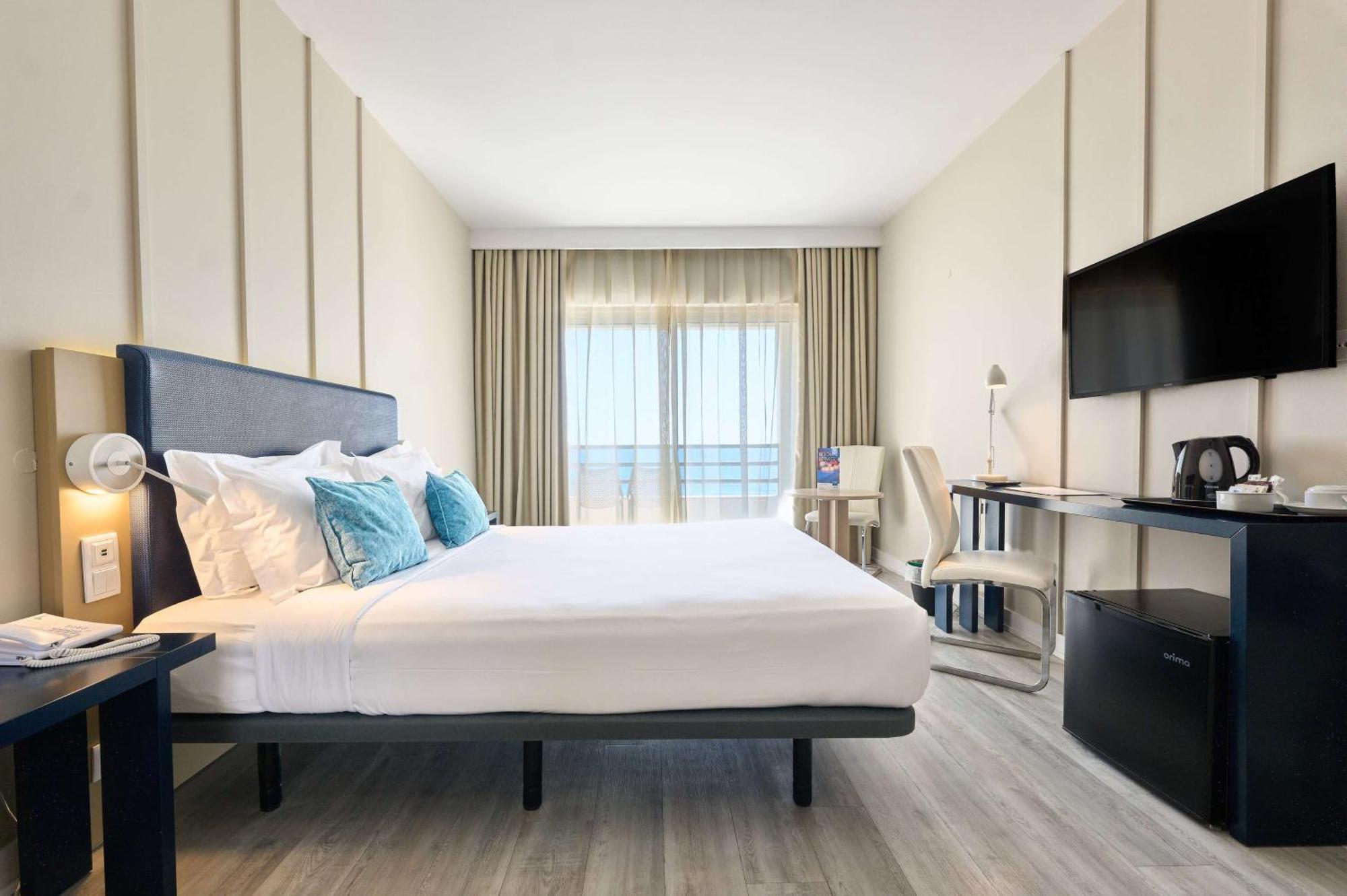 Tryp By Wyndham Lisboa Caparica Mar