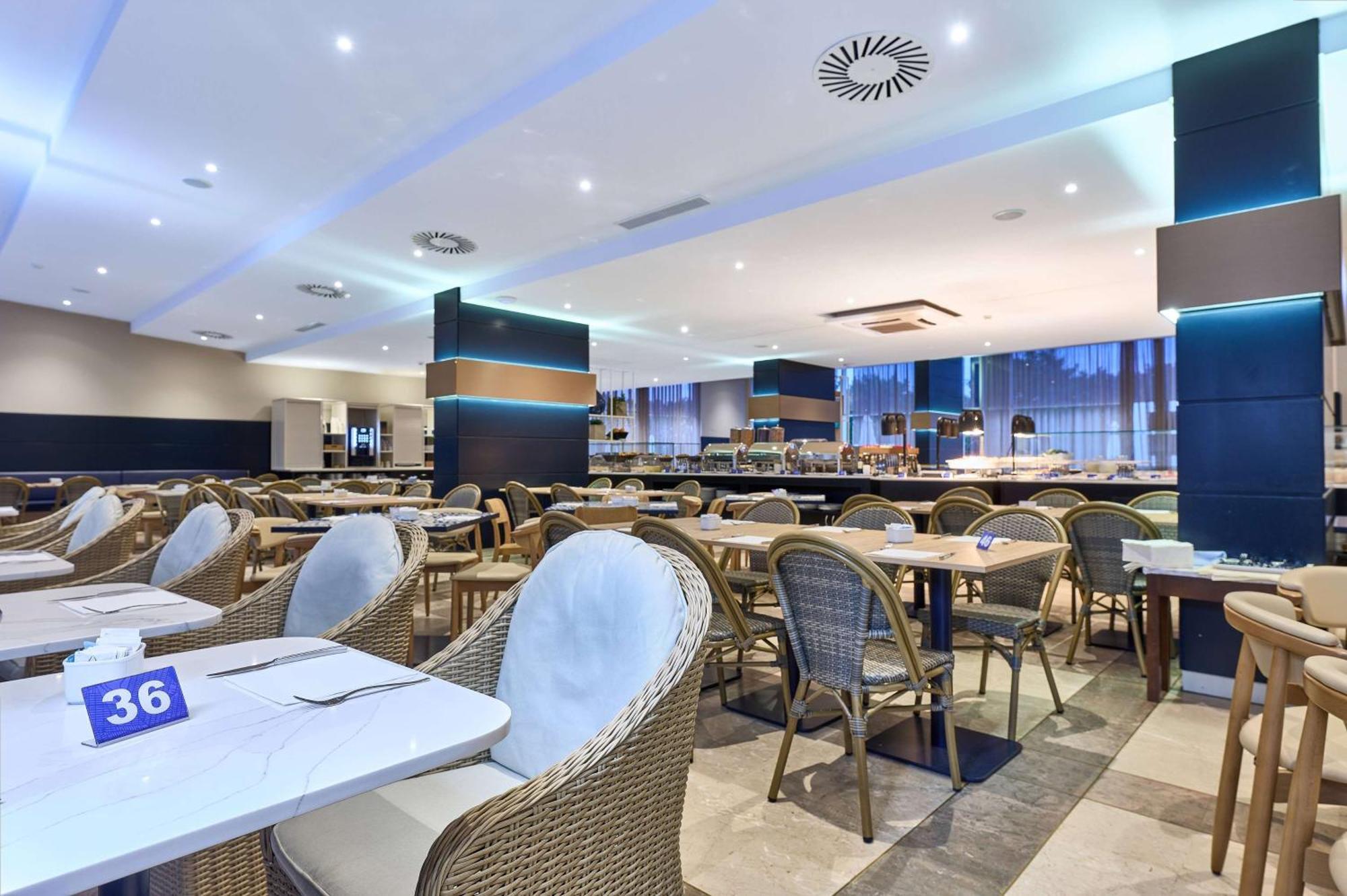 Tryp By Wyndham Lisboa Caparica Mar 4* Costa da Caparica