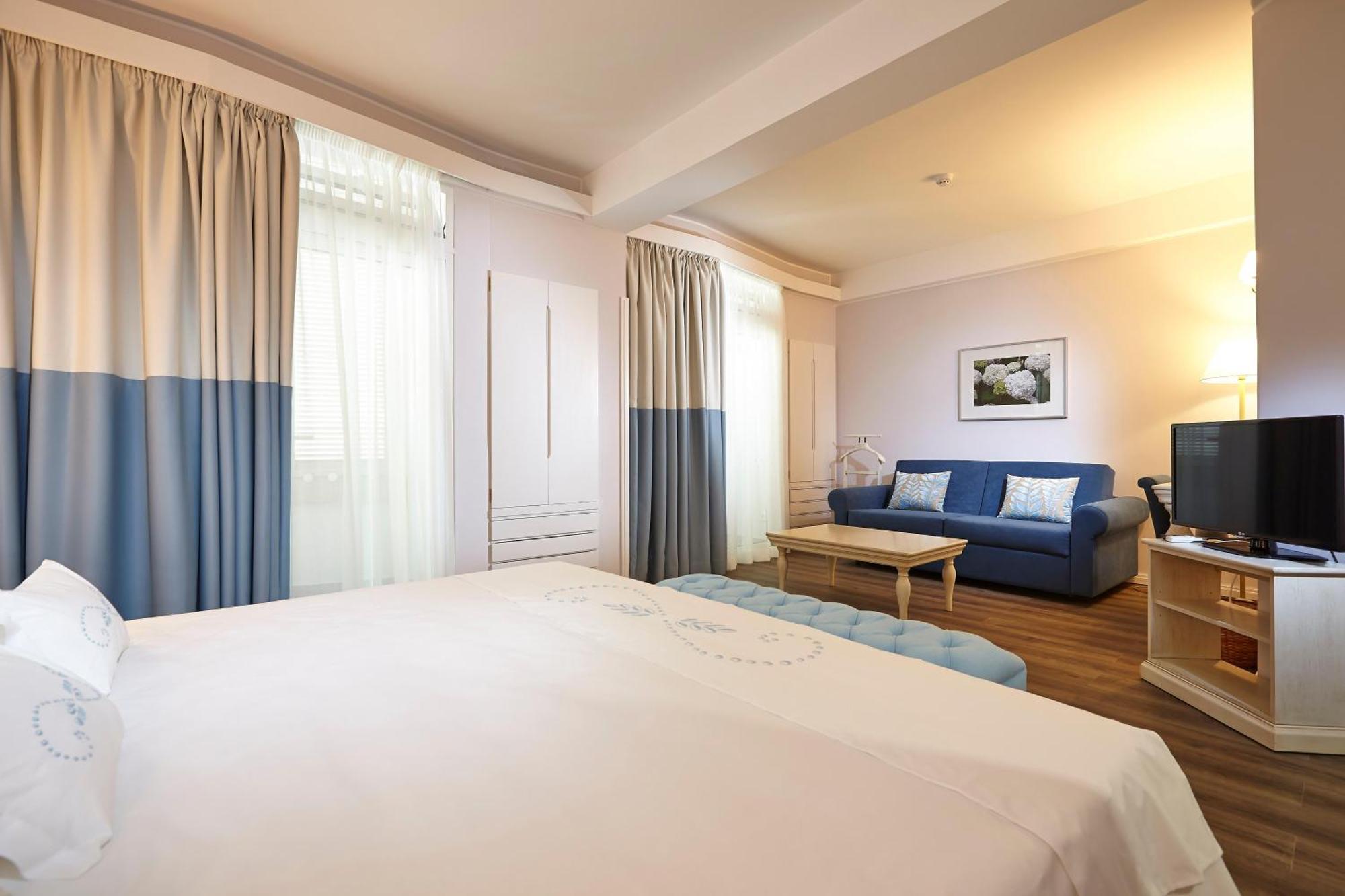 Madeira Hotel 3*