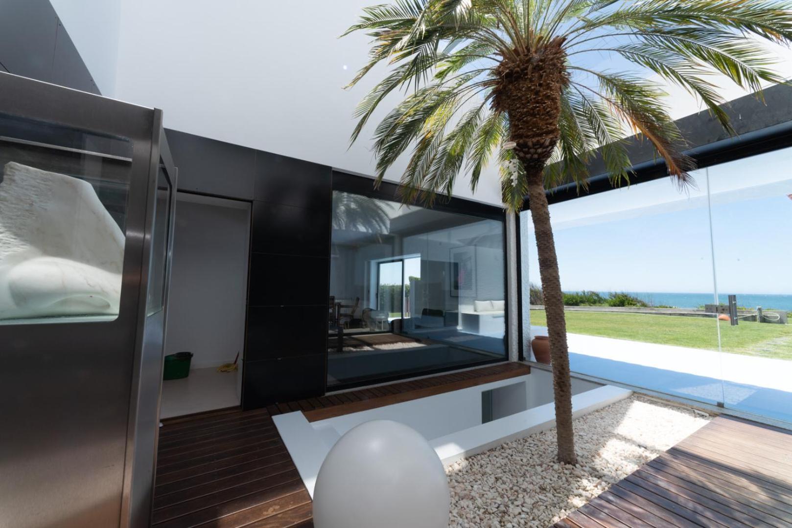 Front With Heated Pool - Sea La Vie *