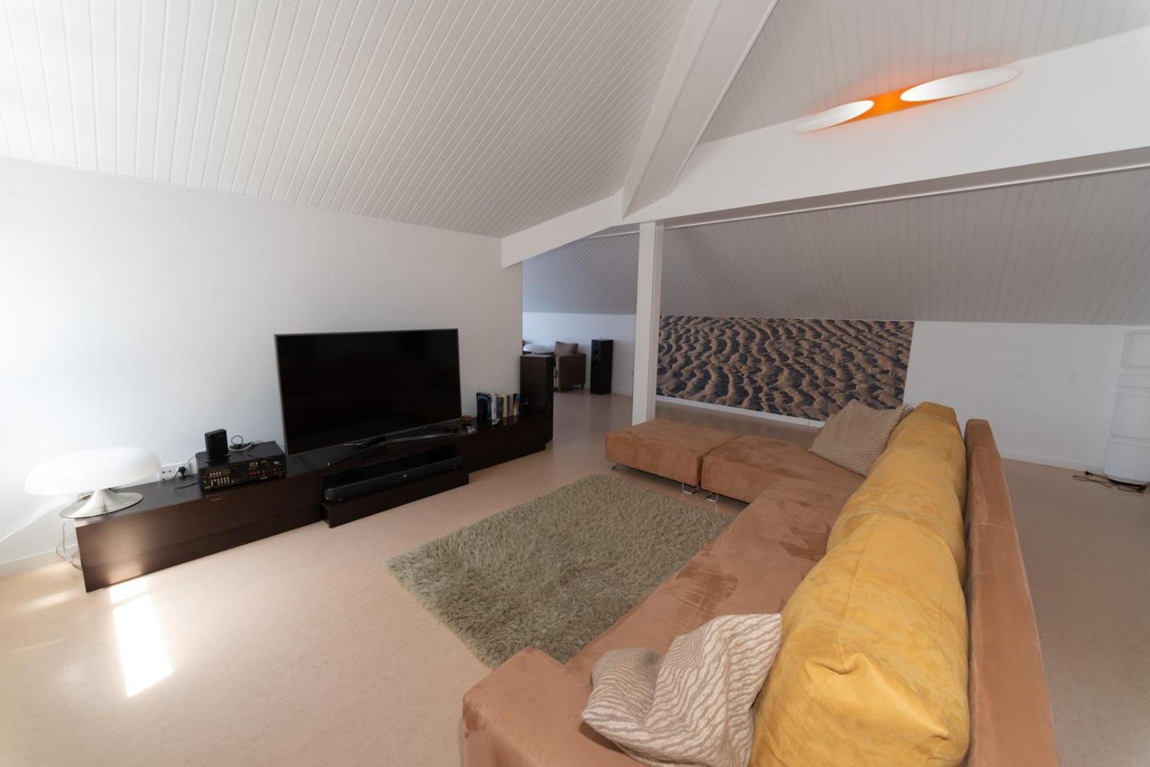 Front With Heated Pool - Sea La Vie Holiday home