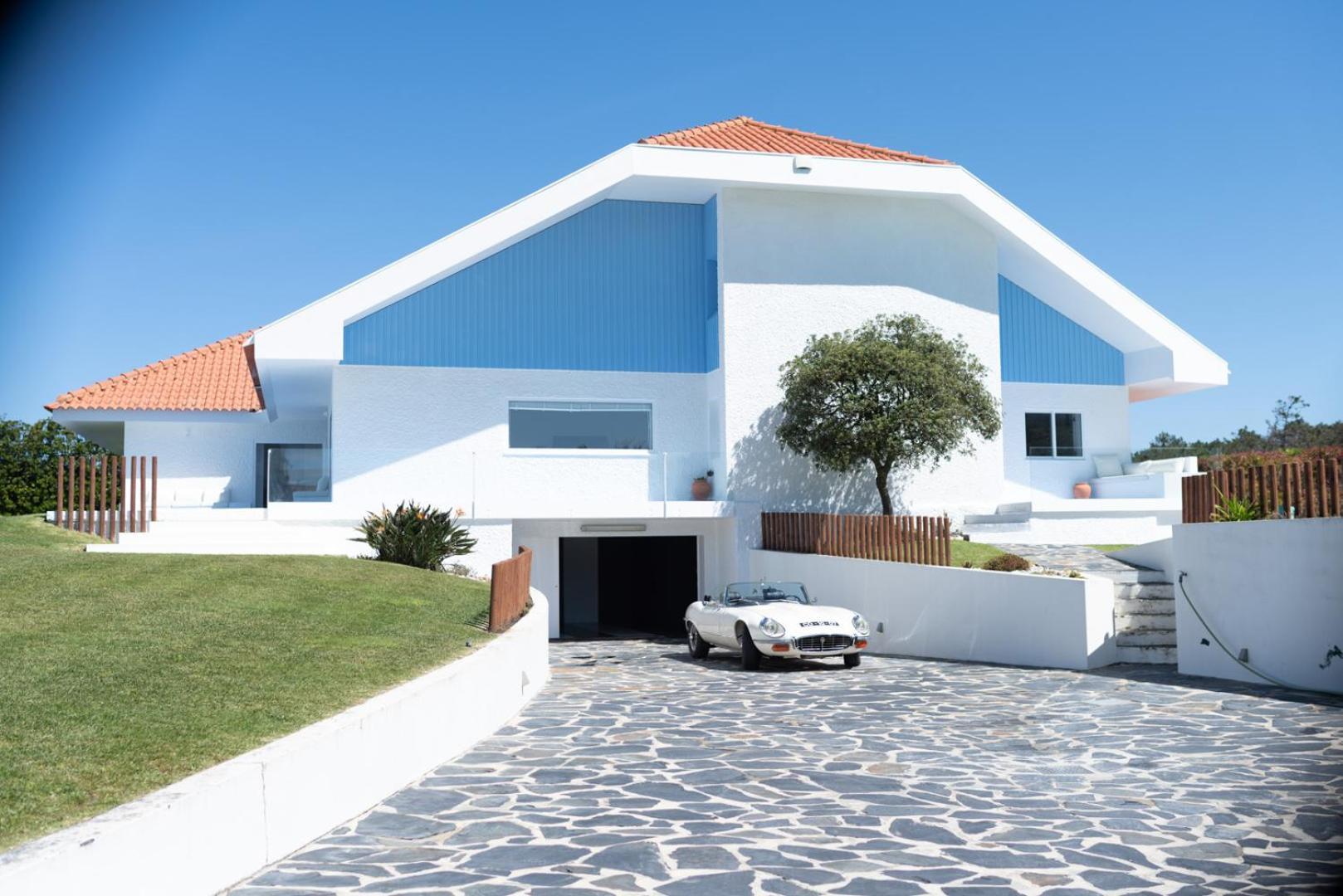 Front With Heated Pool - Sea La Vie *