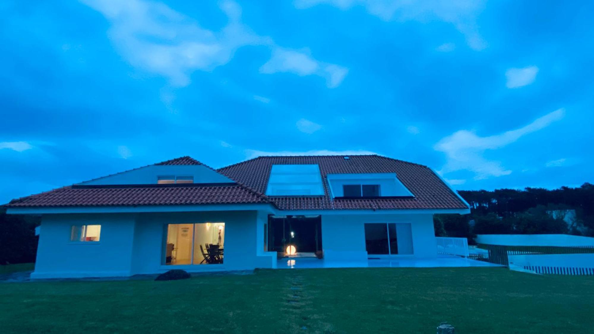 Front With Heated Pool - Sea La Vie Fao