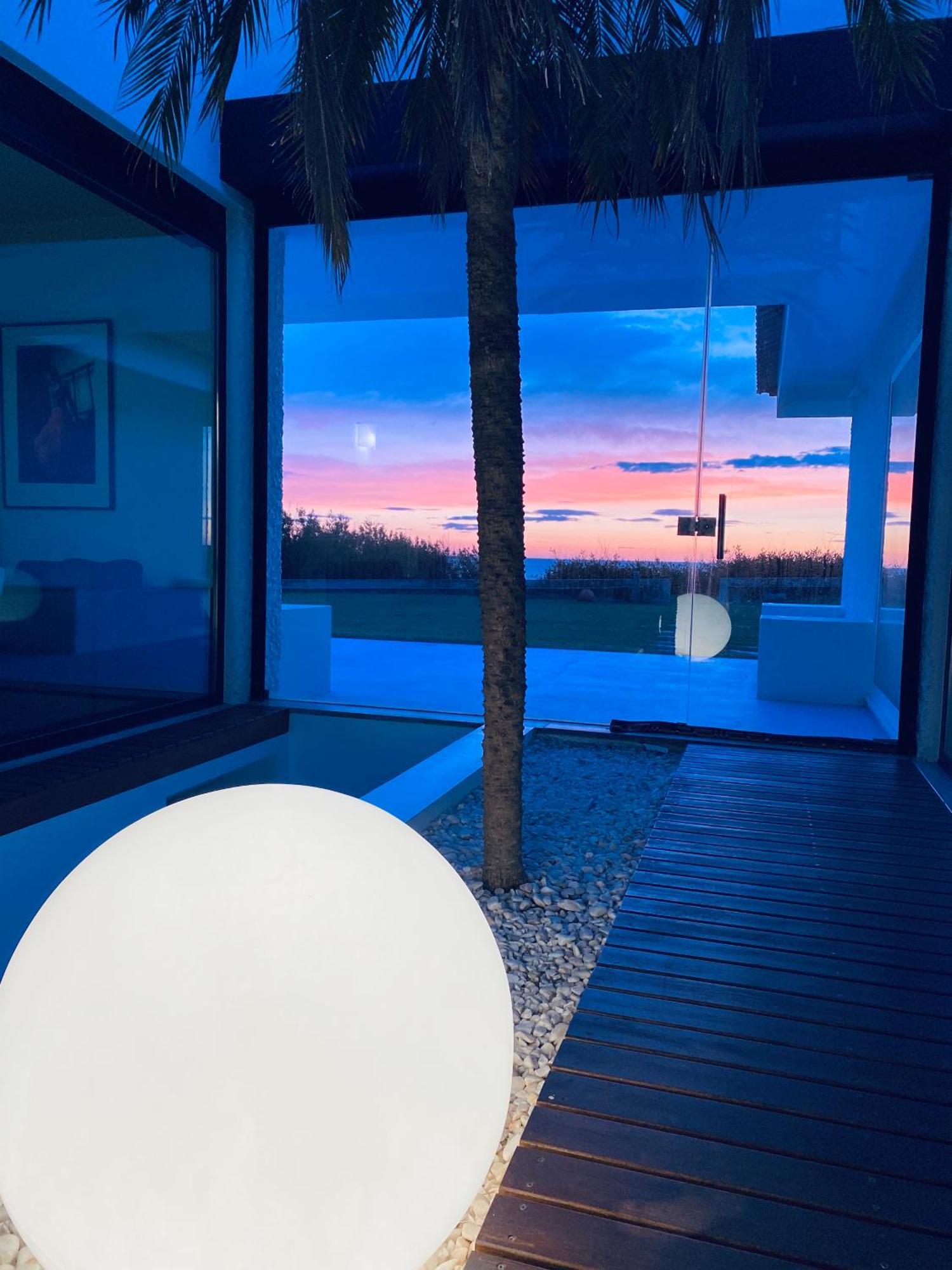Front With Heated Pool - Sea La Vie