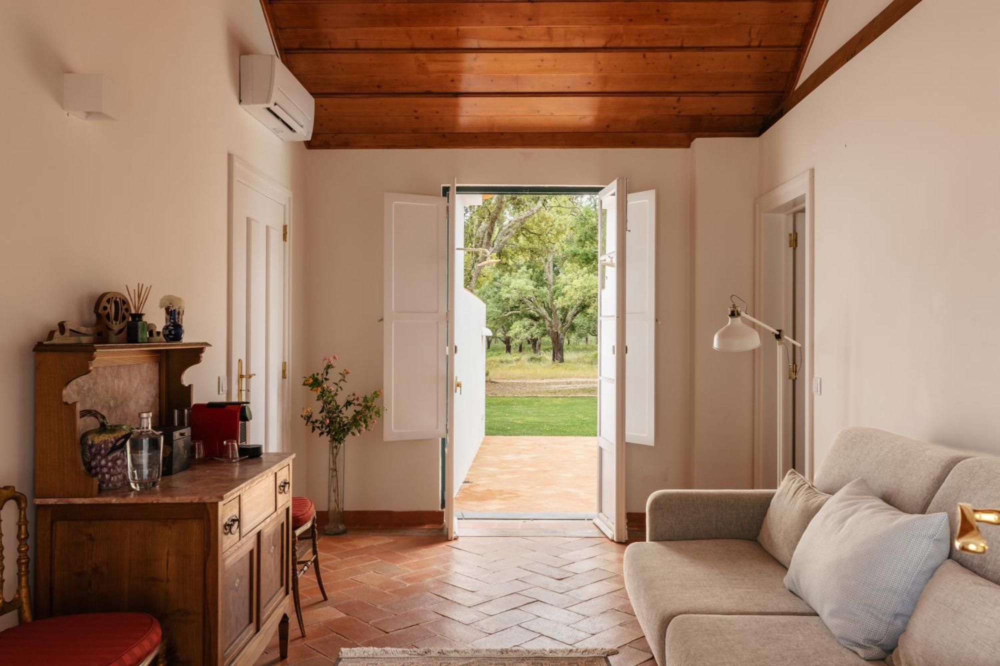 Herdade Do Peru Pateo Villa