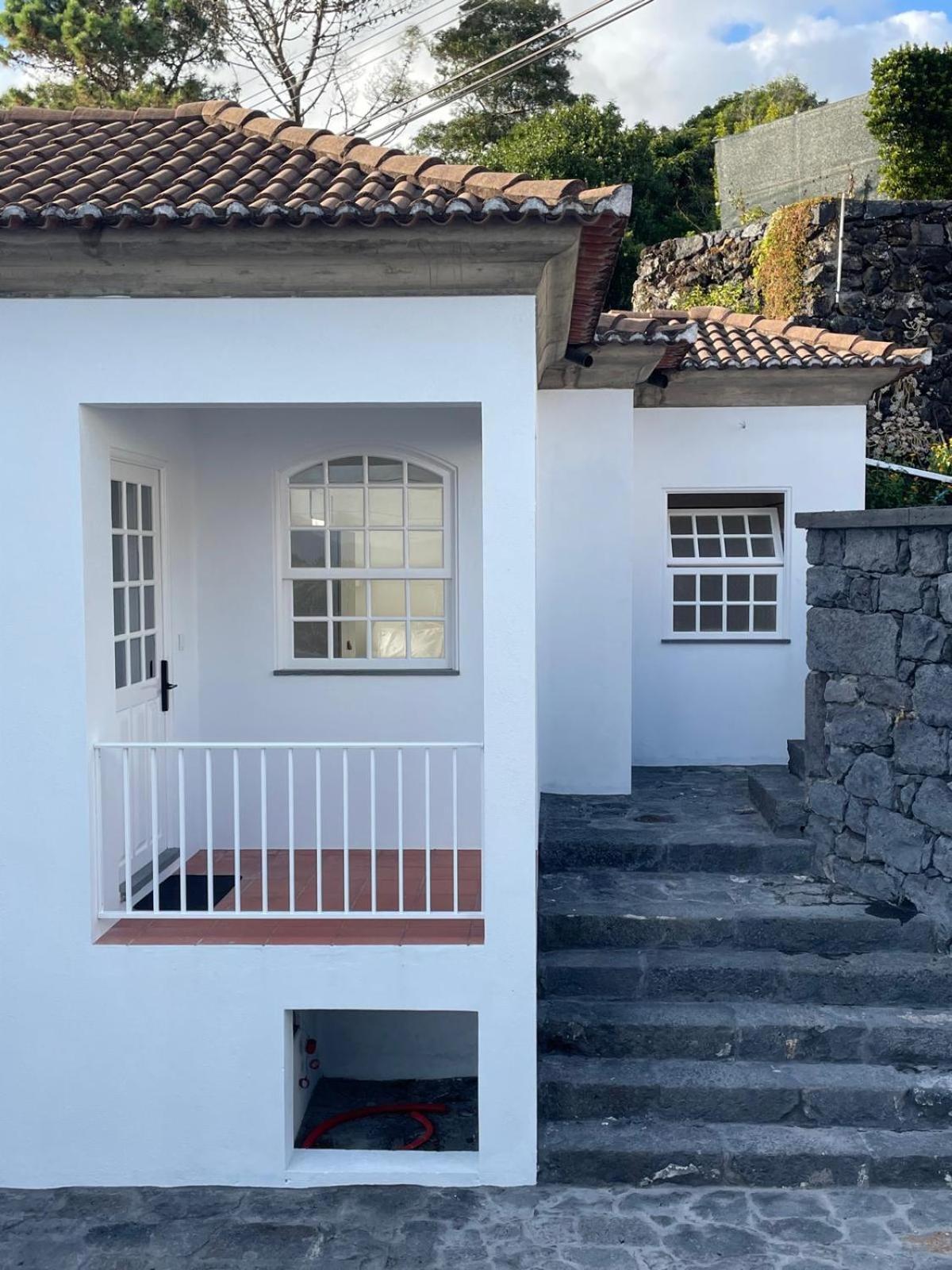 Mar D'abstracao Apartment Urzelina