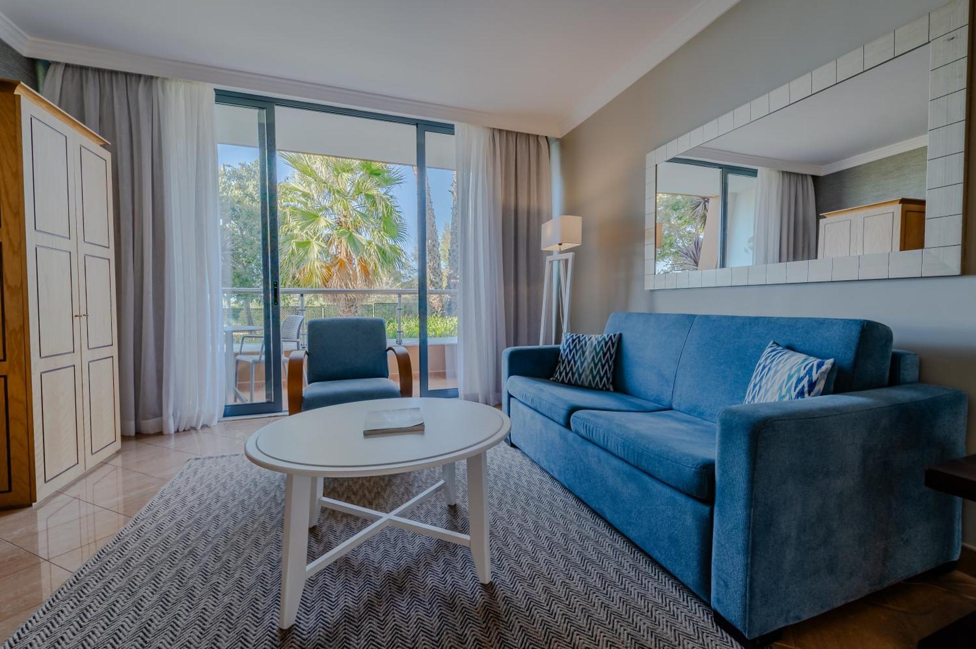 Pestana Park 4*