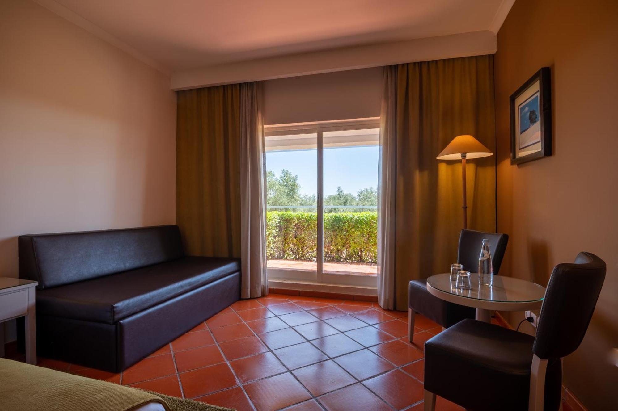 Hotel Gale Alentejo Vineyard - Clube De Campo
