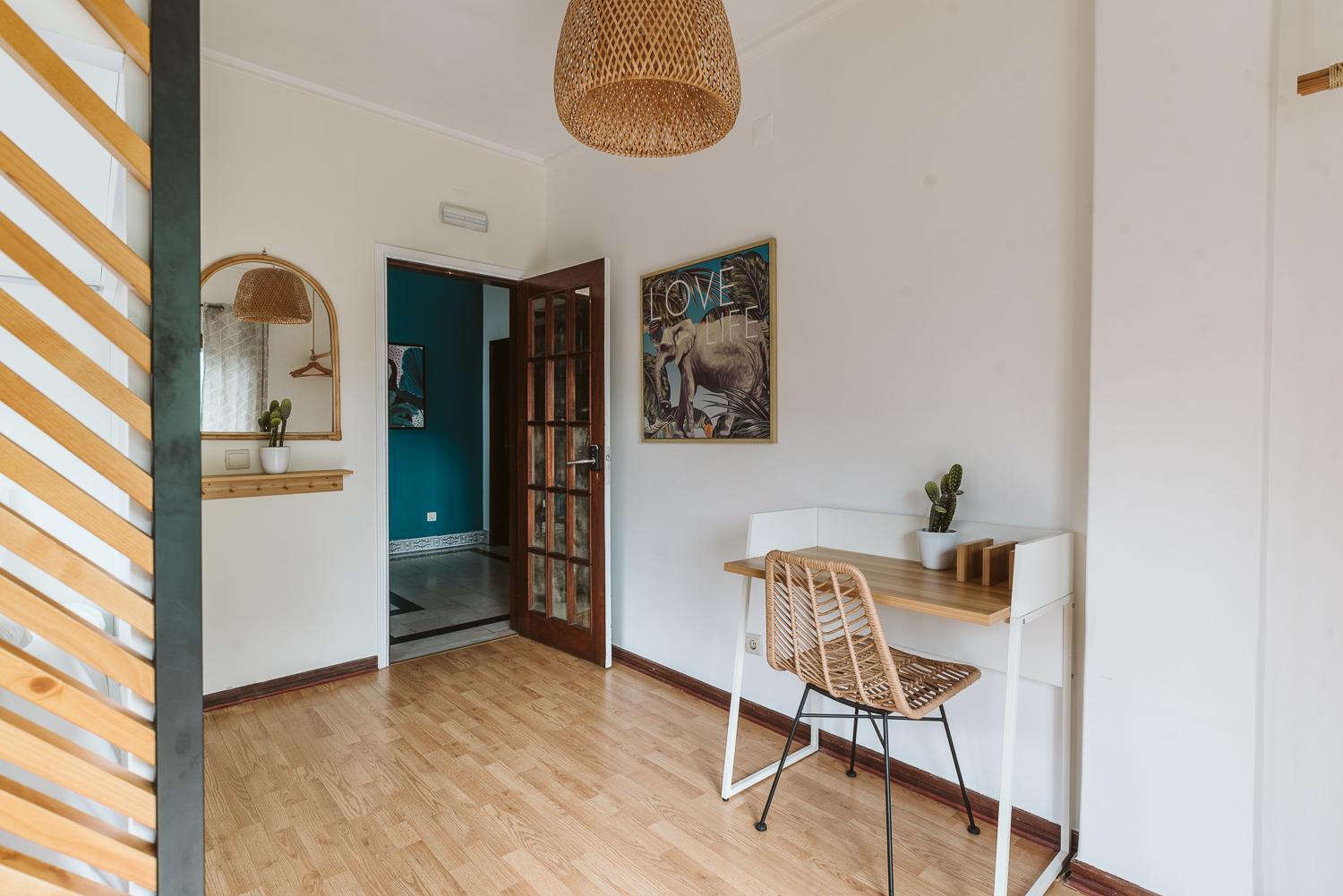 The Salty Pelican Beach Retreat Hostel Estoril