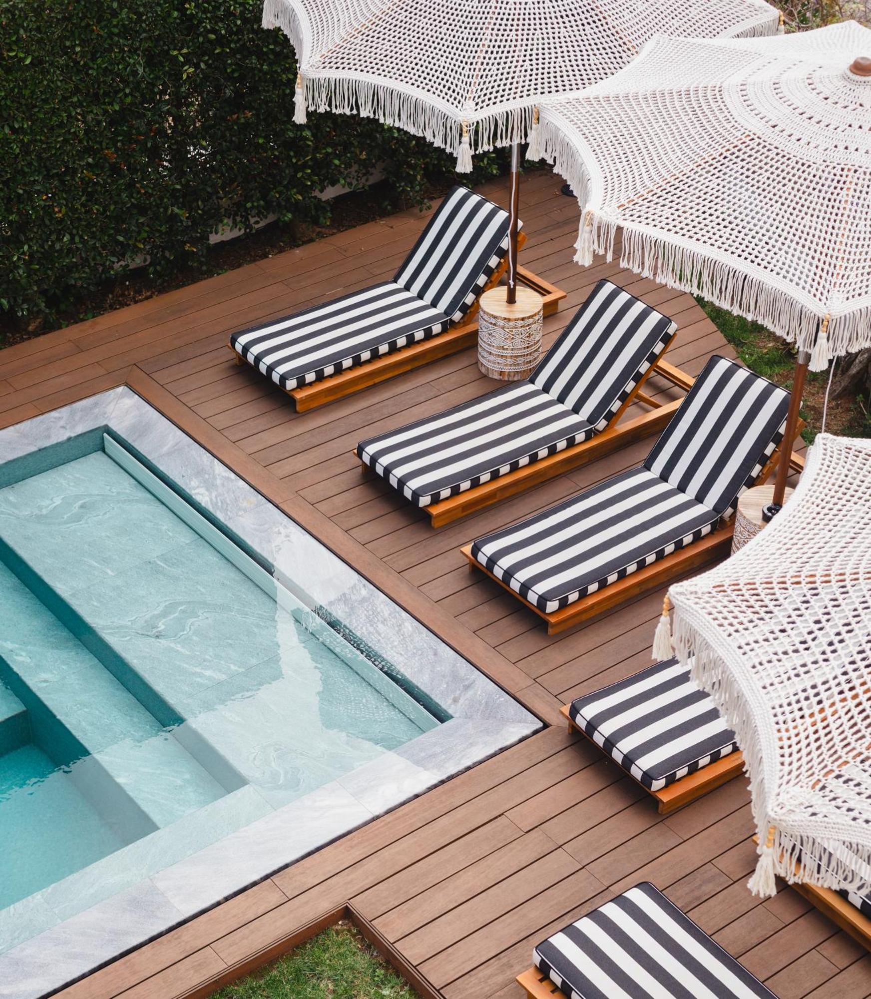 The Salty Pelican Beach Retreat