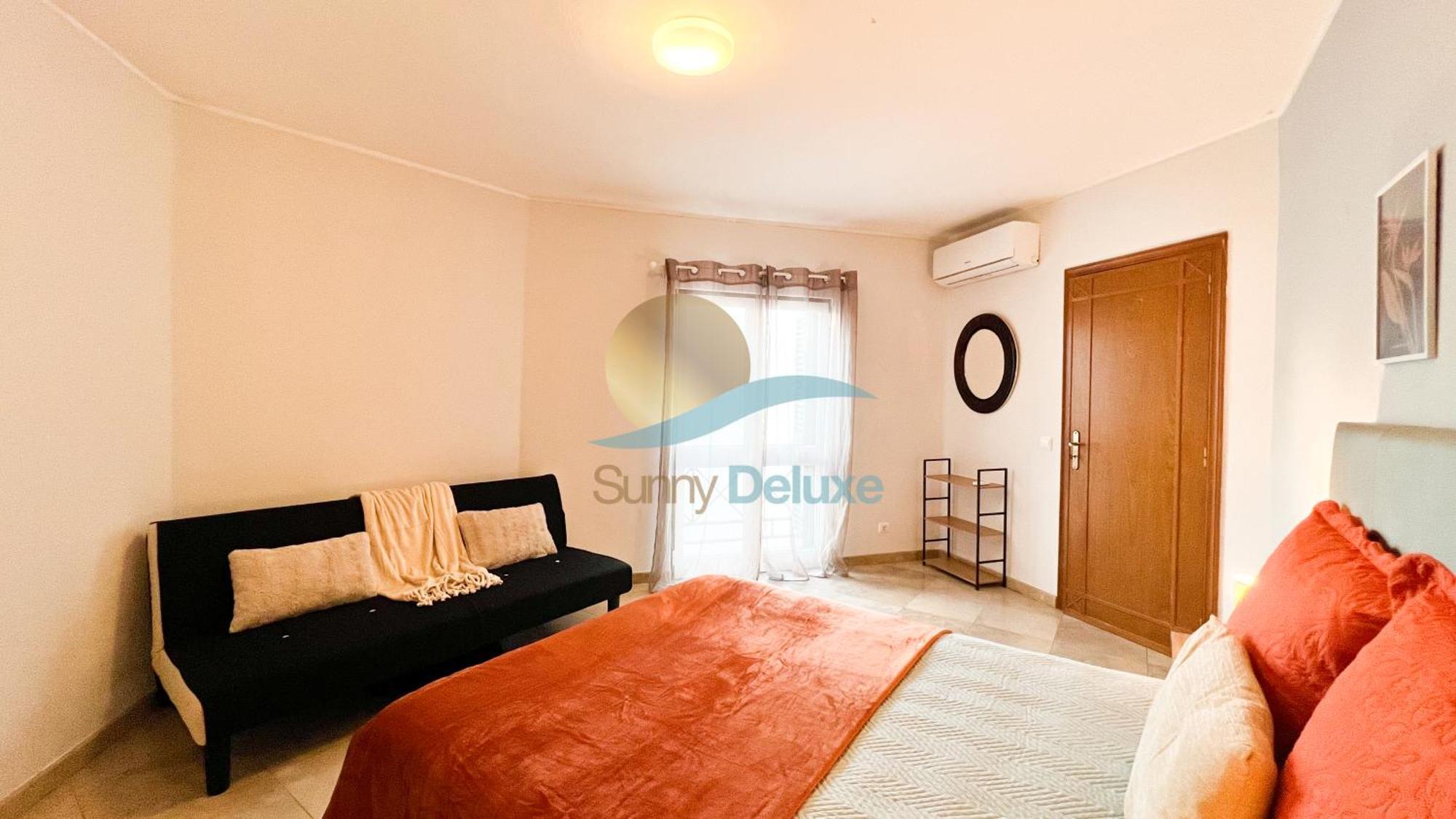 Golfinho By Sunny Deluxe Villa